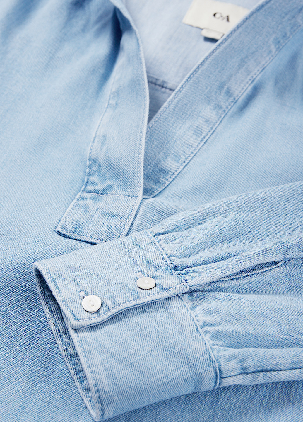 Блакитна блуза C&A