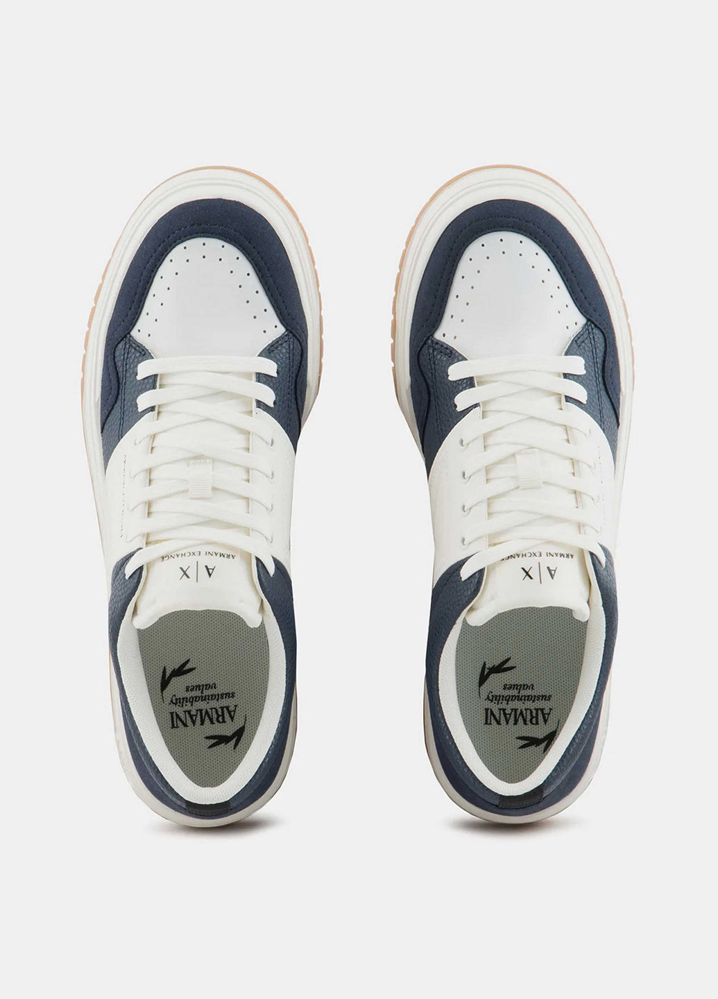 Цветные демисезонные кроссовки Armani Exchange