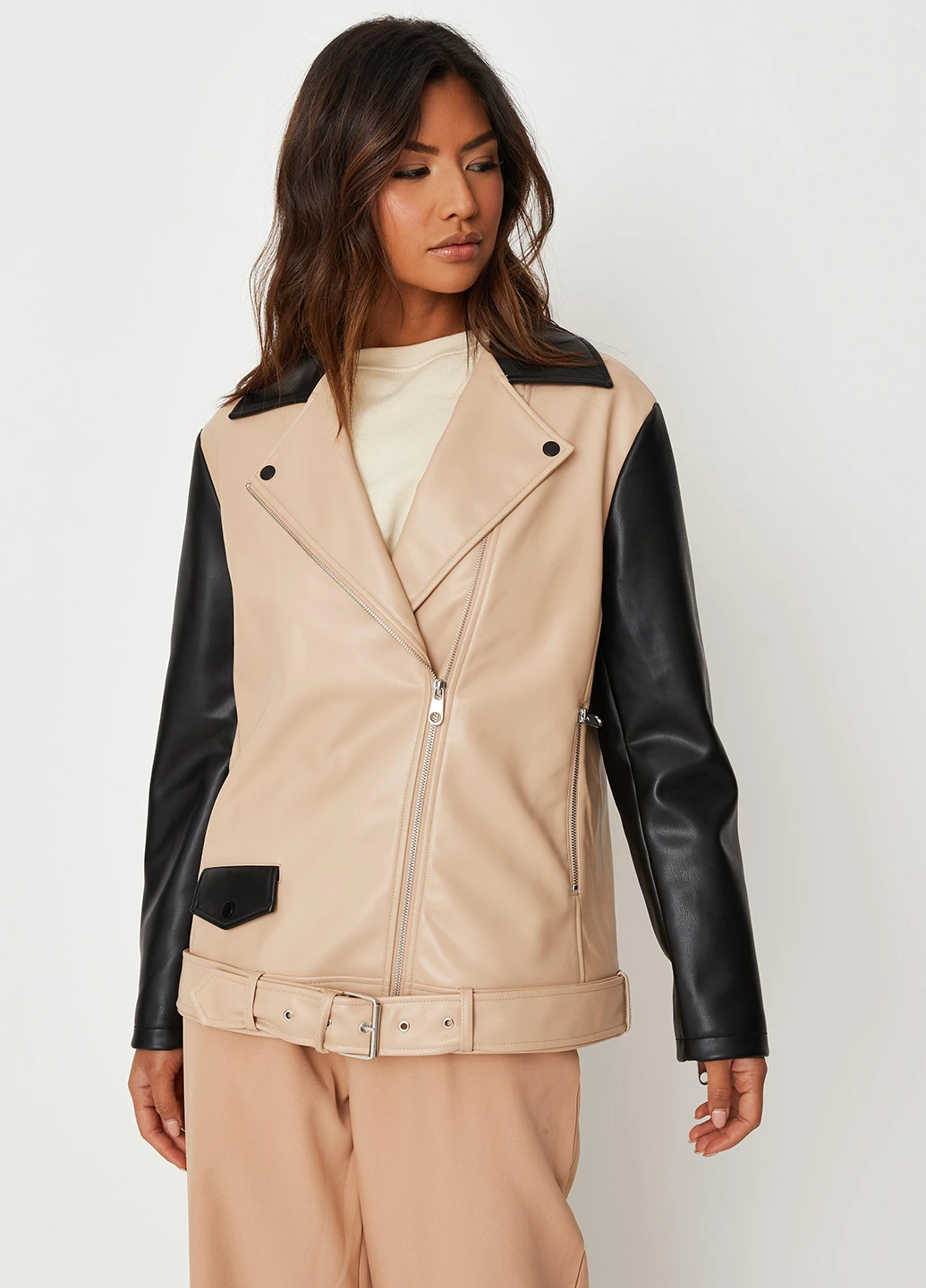 Бежева демісезонна куртка Missguided