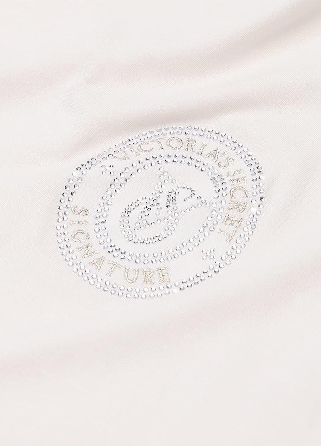 Белая всесезон пижама (лонгслив, шорты) лонгслив + шорты Victoria's Secret