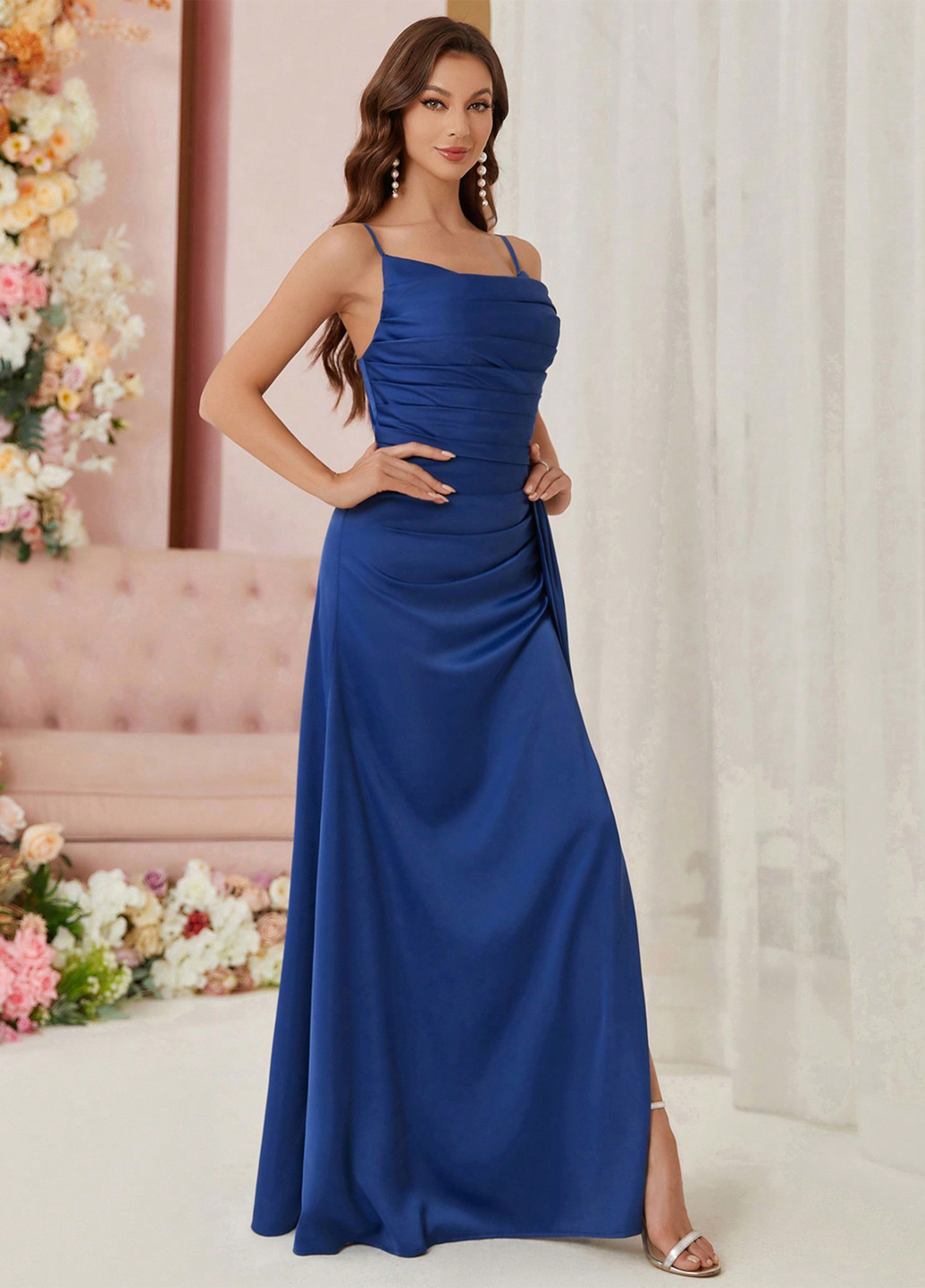 Синее вечернее, праздничный платье с открытой спиной SHEIN однотонное