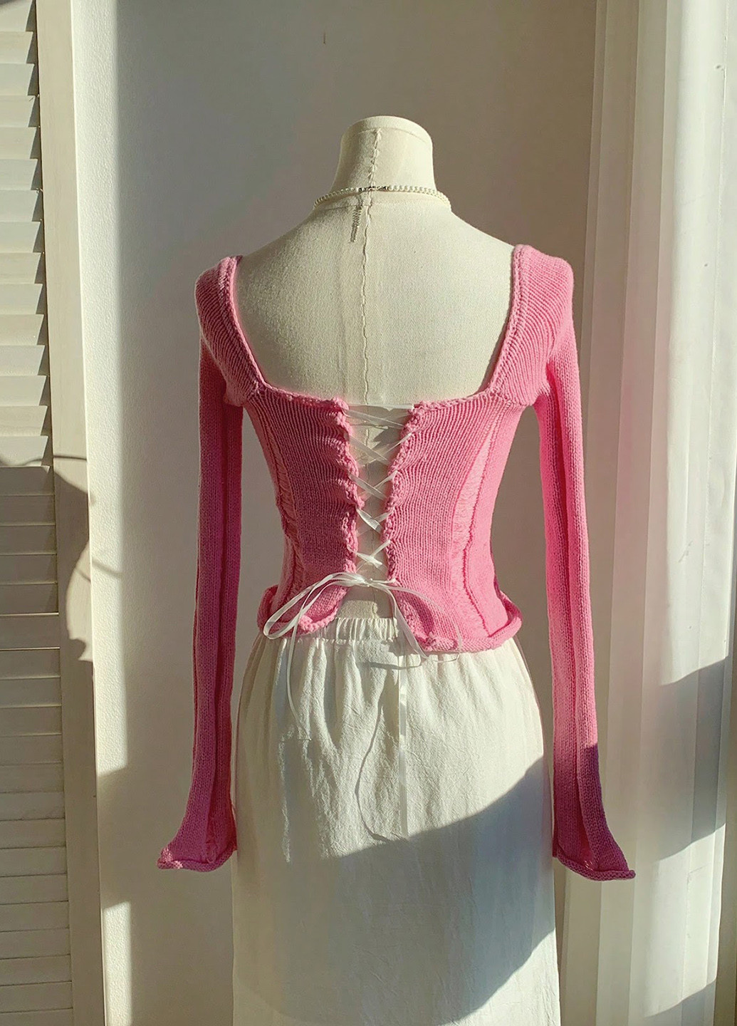 Розовый демисезонный свитер джемпер SHEIN