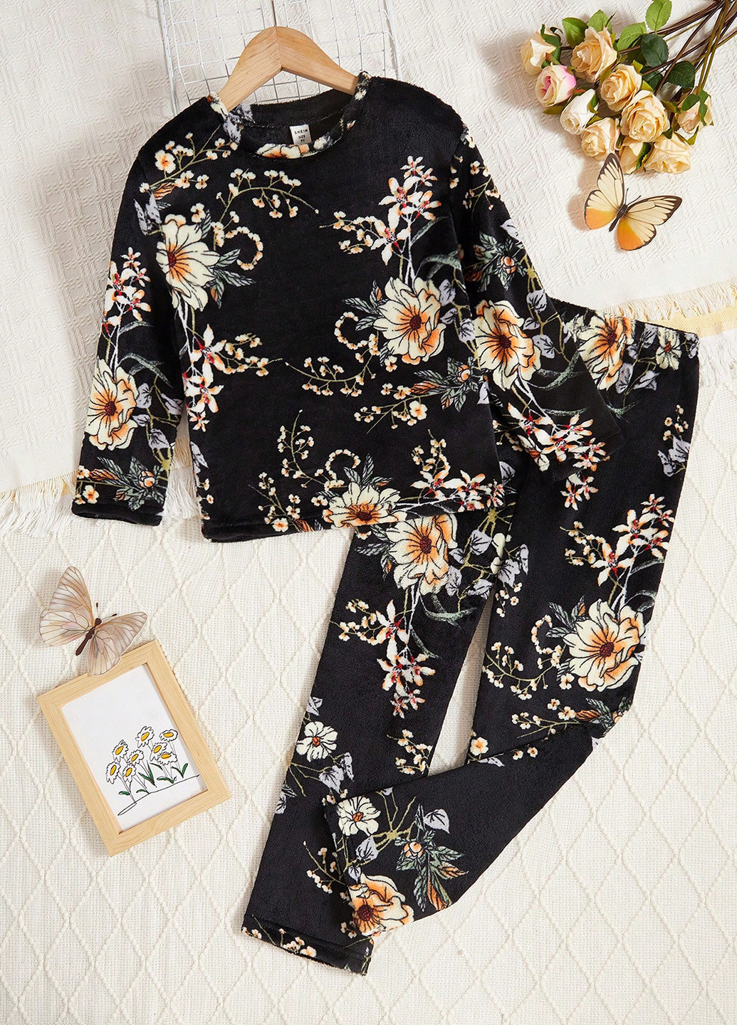 Черная всесезон пижама (лонгслив, брюки) лонгслив + брюки SHEIN