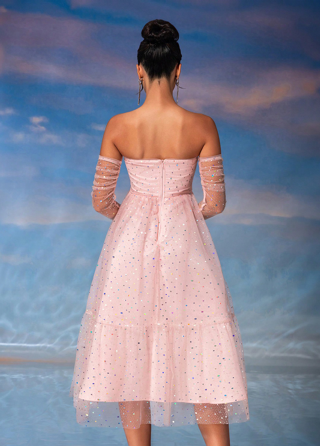 Светло-розовое вечернее, коктейльное, праздничный платье а-силуэт, бандо, с открытыми плечами SHEIN однотонное