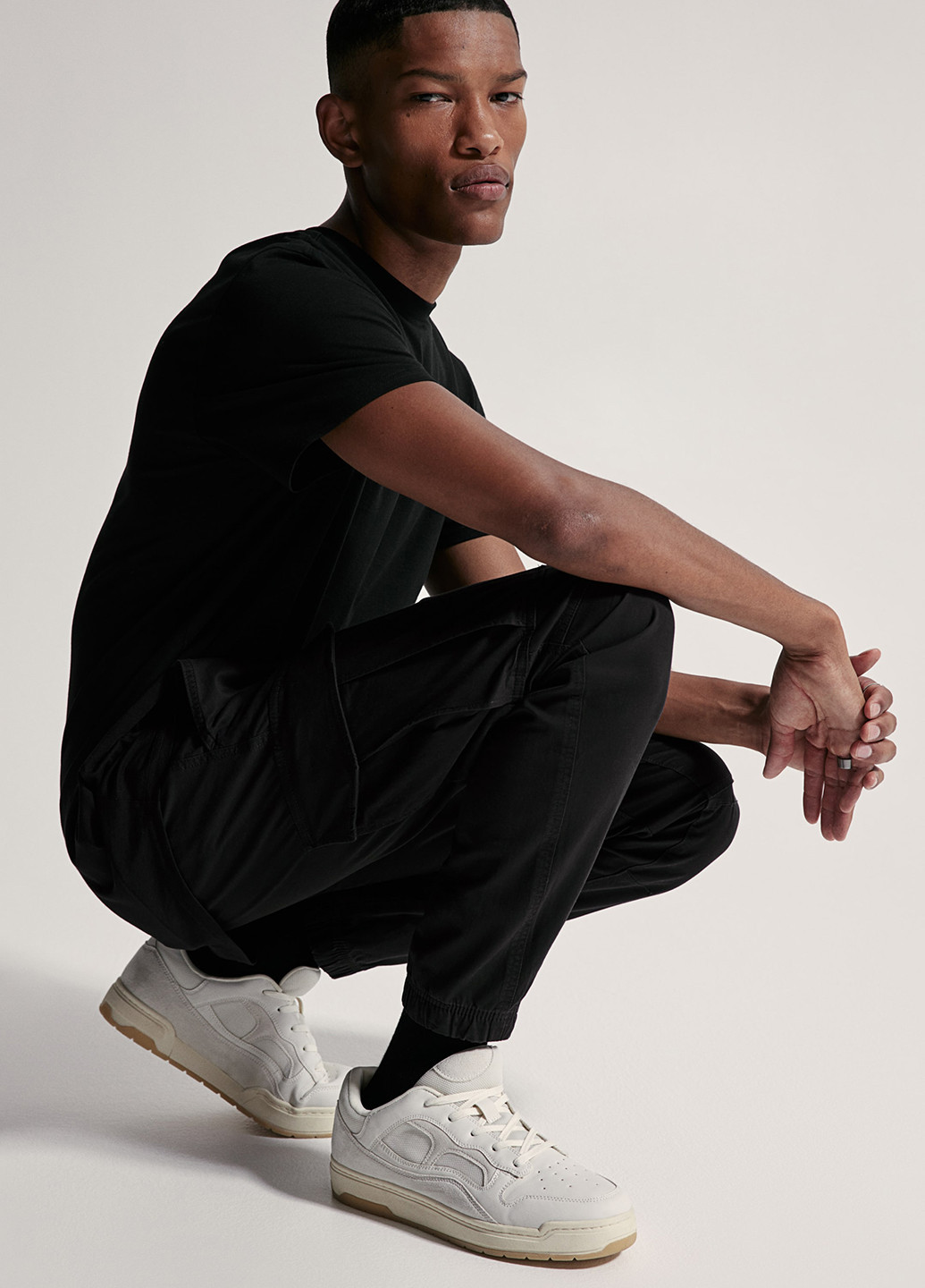 Черные кэжуал демисезонные джоггеры, зауженные, карго брюки H&M