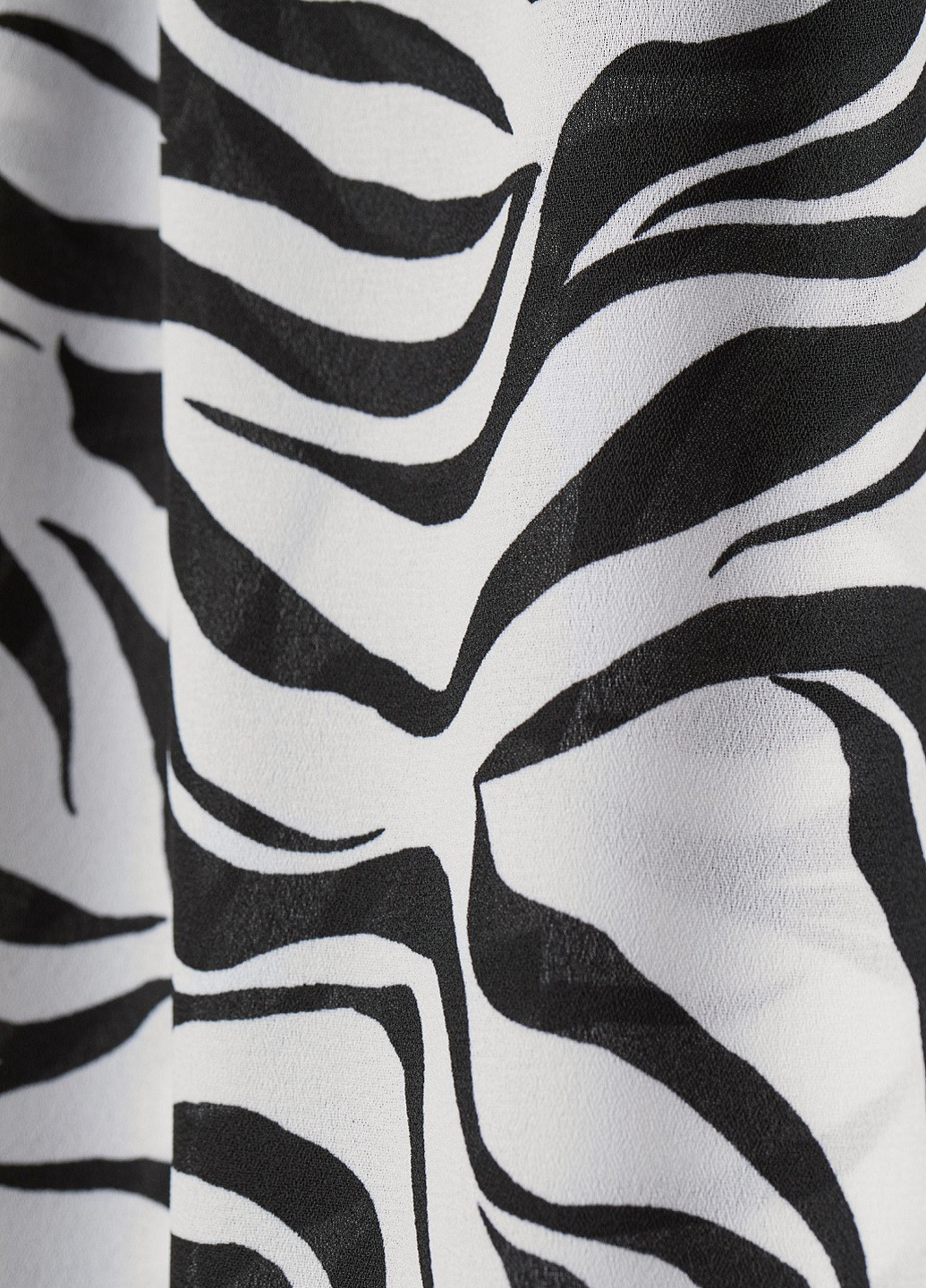 Біла блузка з відкритими плечима H&M