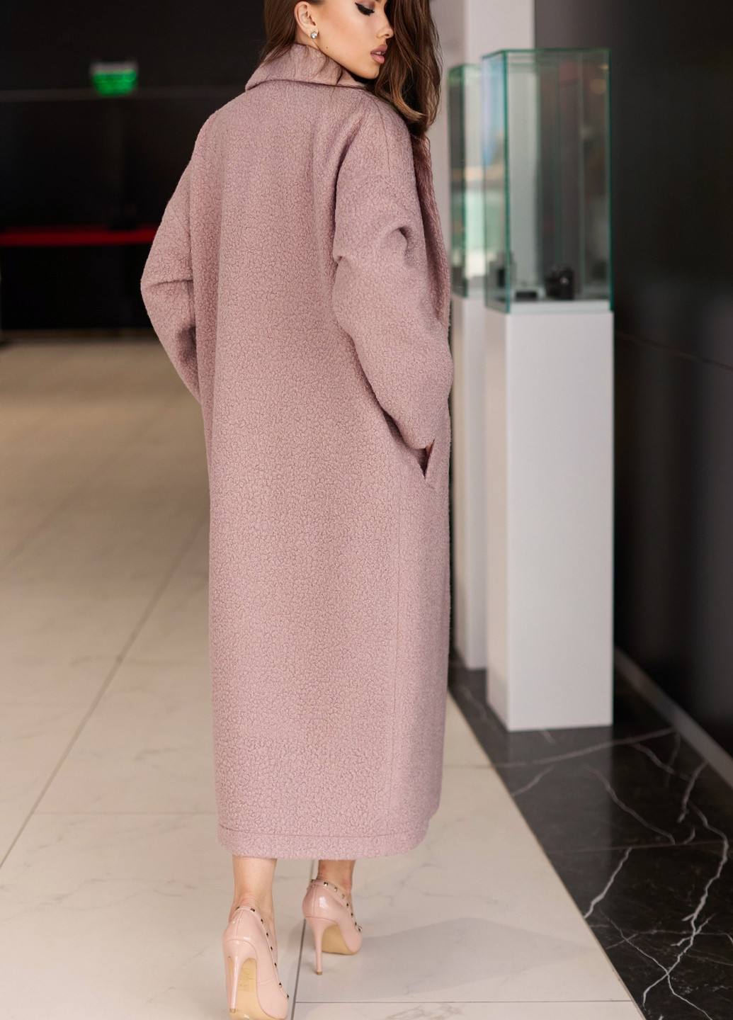 Пудровое демисезонное Пальто ST-Seventeen