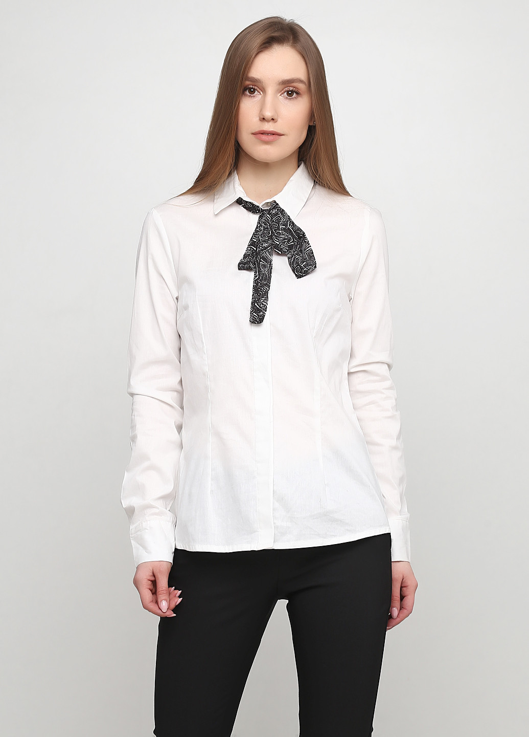 Молочная блуза Everis