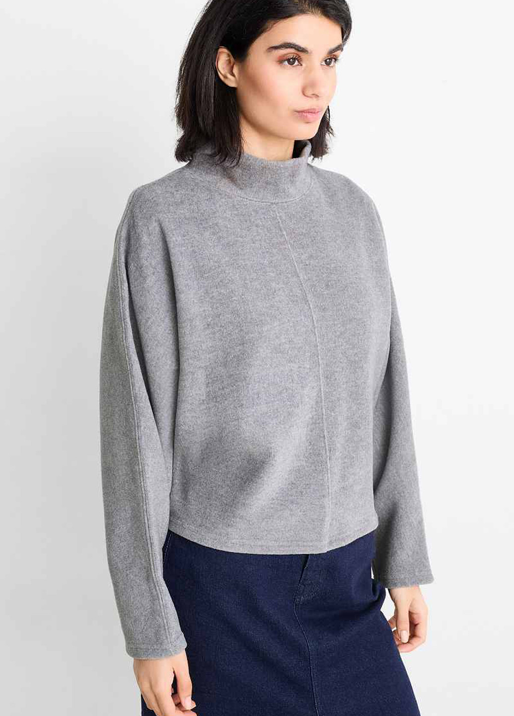 Сірий демісезонний светр C&A