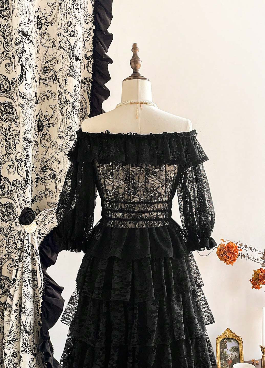 Чёрная блуза SHEIN