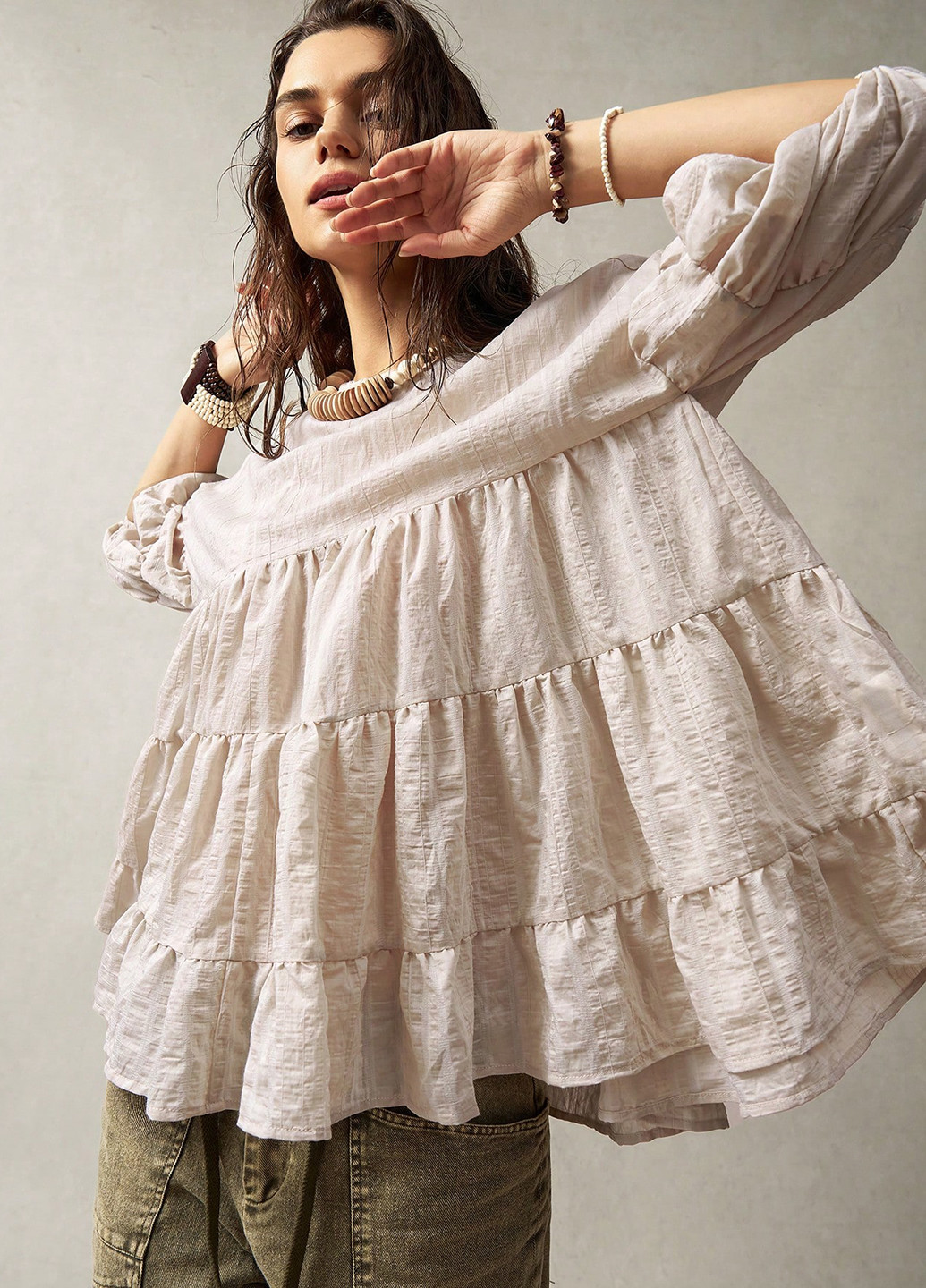 Светло-бежевая блуза SHEIN