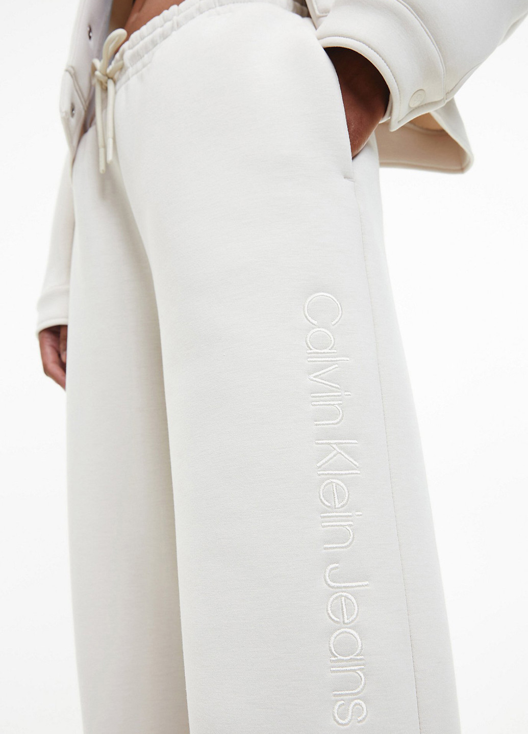 Штани Calvin Klein Jeans (302875498)