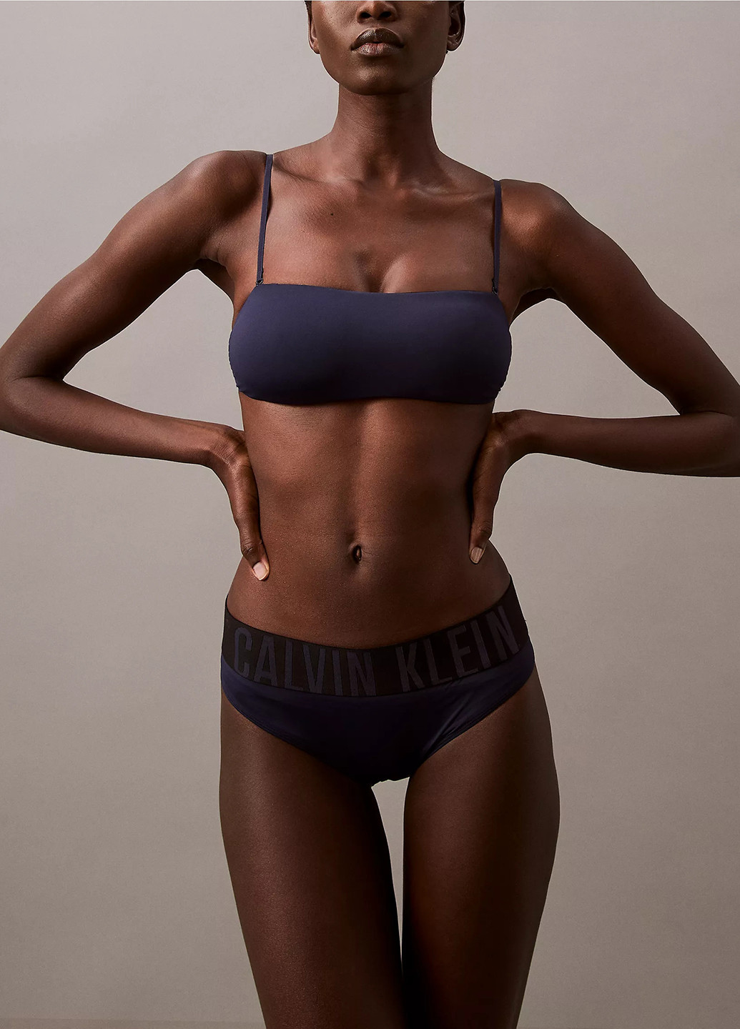Тёмно-синий топ бюстгальтер Calvin Klein без косточек полиамид