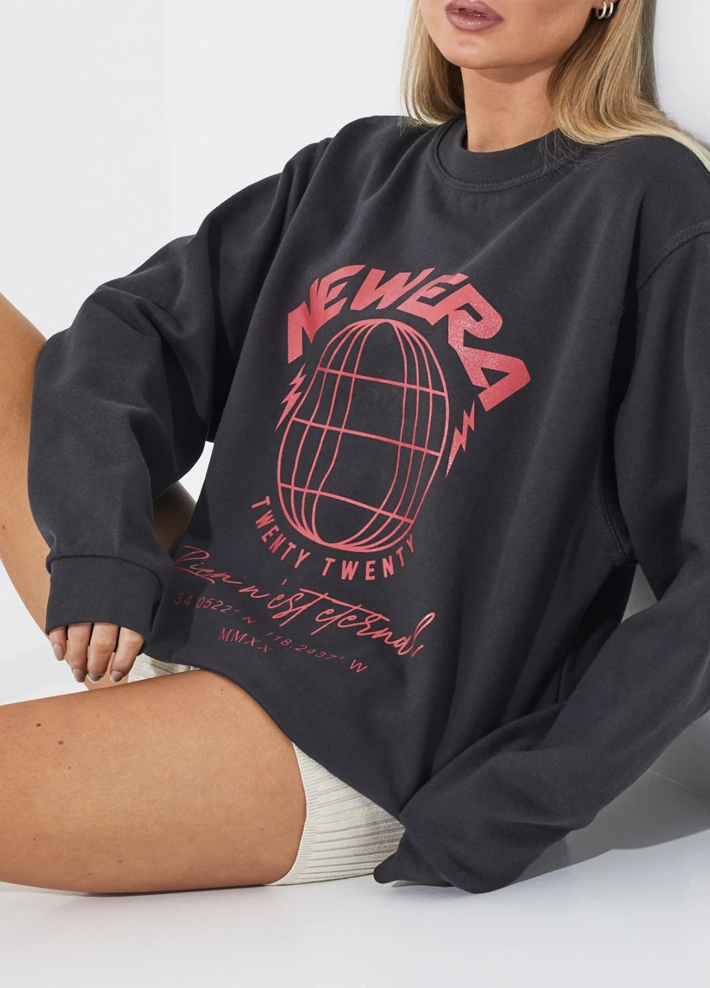 Чорний світшот Missguided напис без декору (271257426)