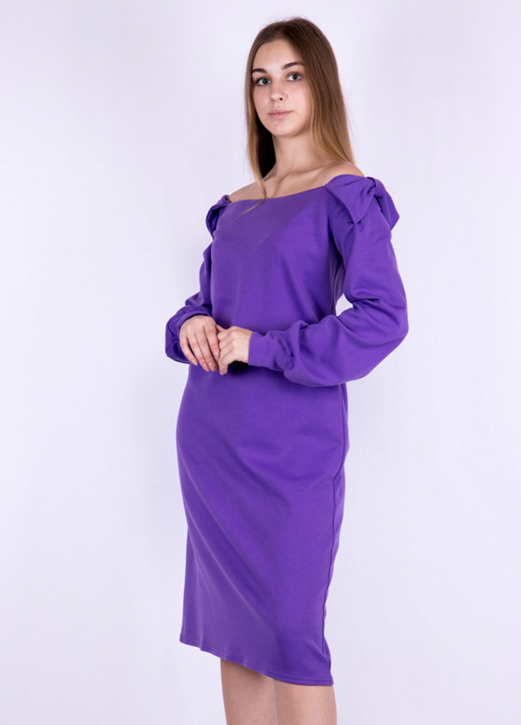 Фиолетовое кэжуал платье с открытыми плечами Time of Style однотонное