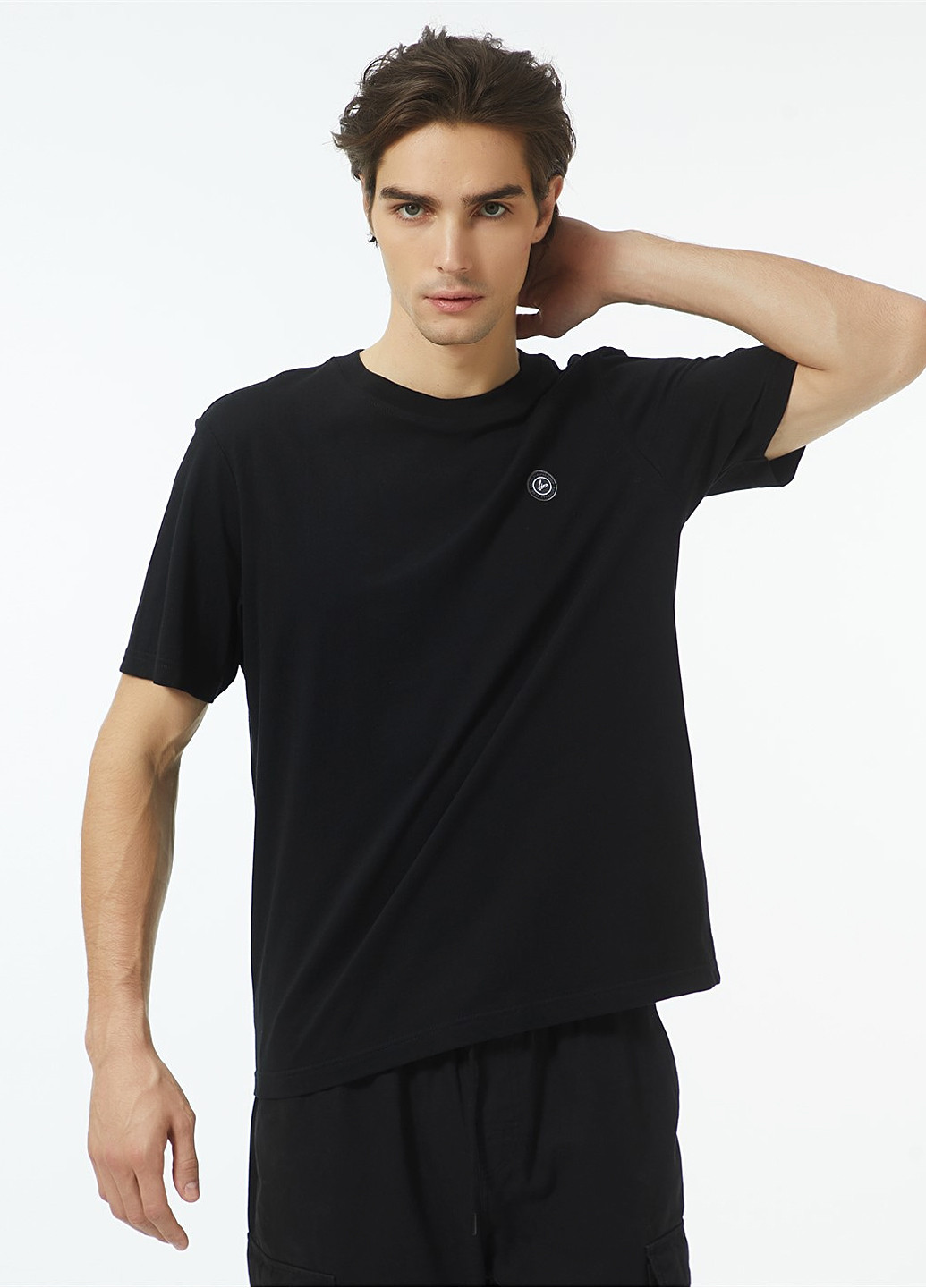 Черная футболка Loyalti