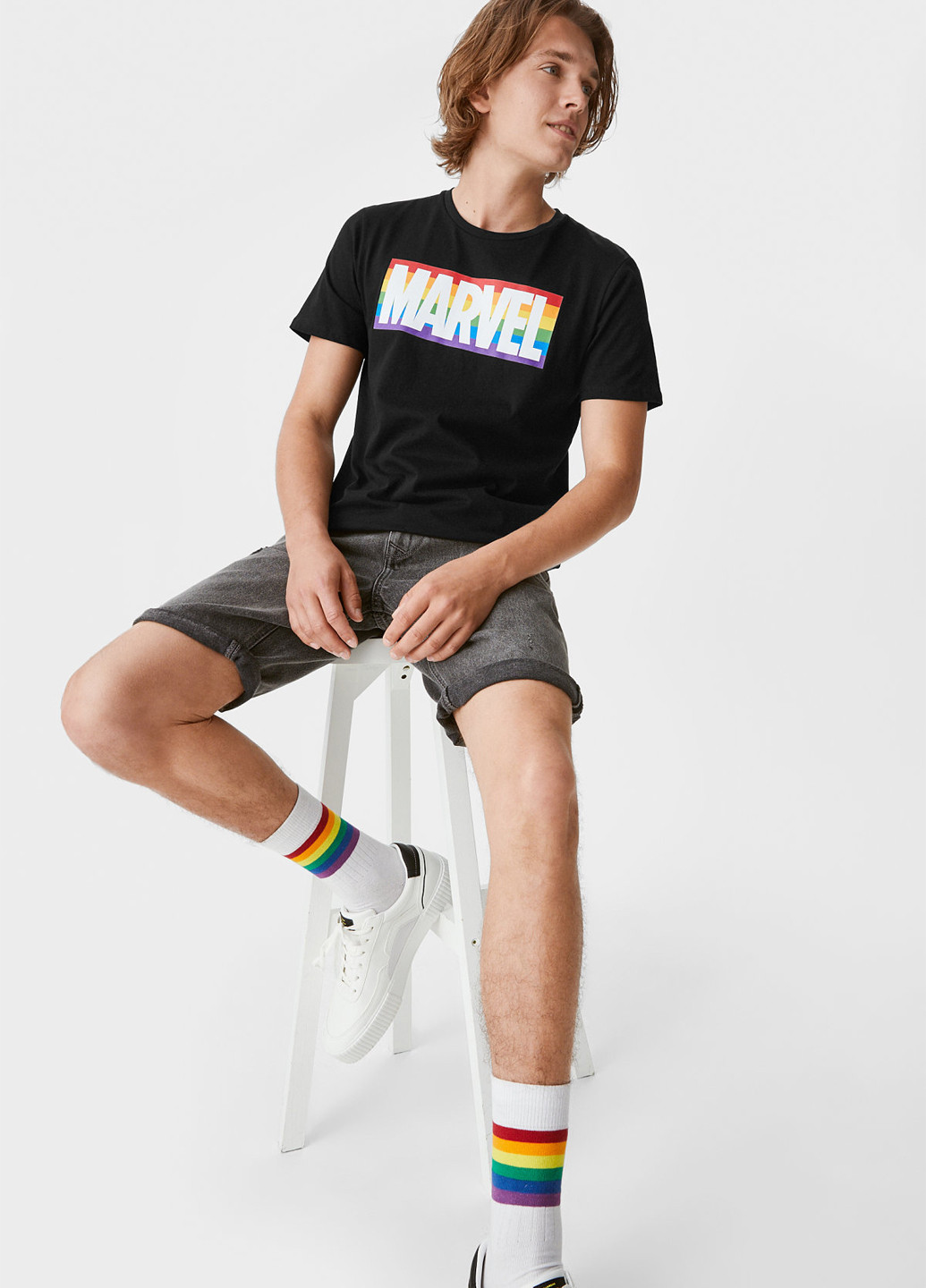 Черная футболка C&A