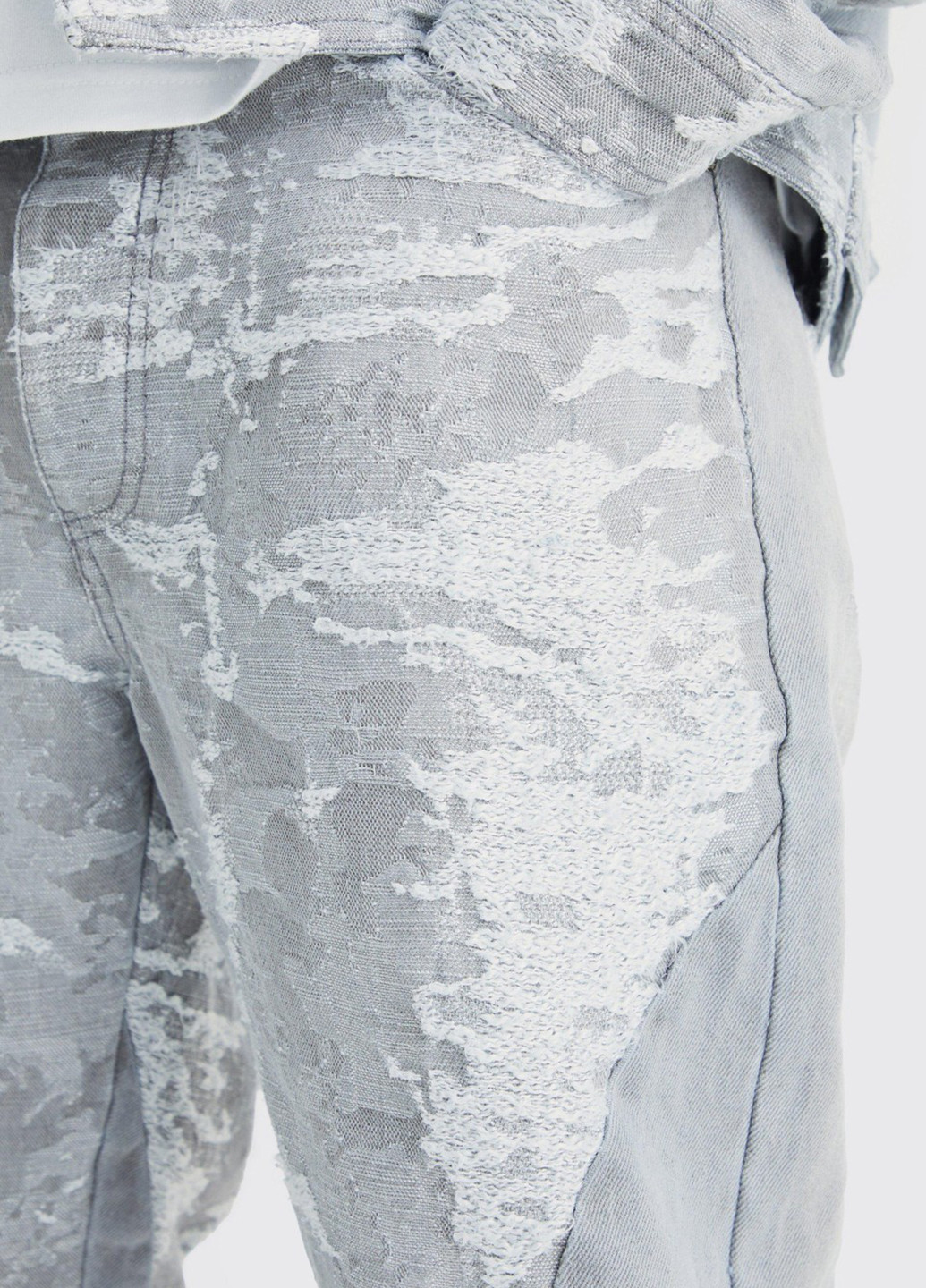 Светло-серые демисезонные прямые джинсы Boohoo