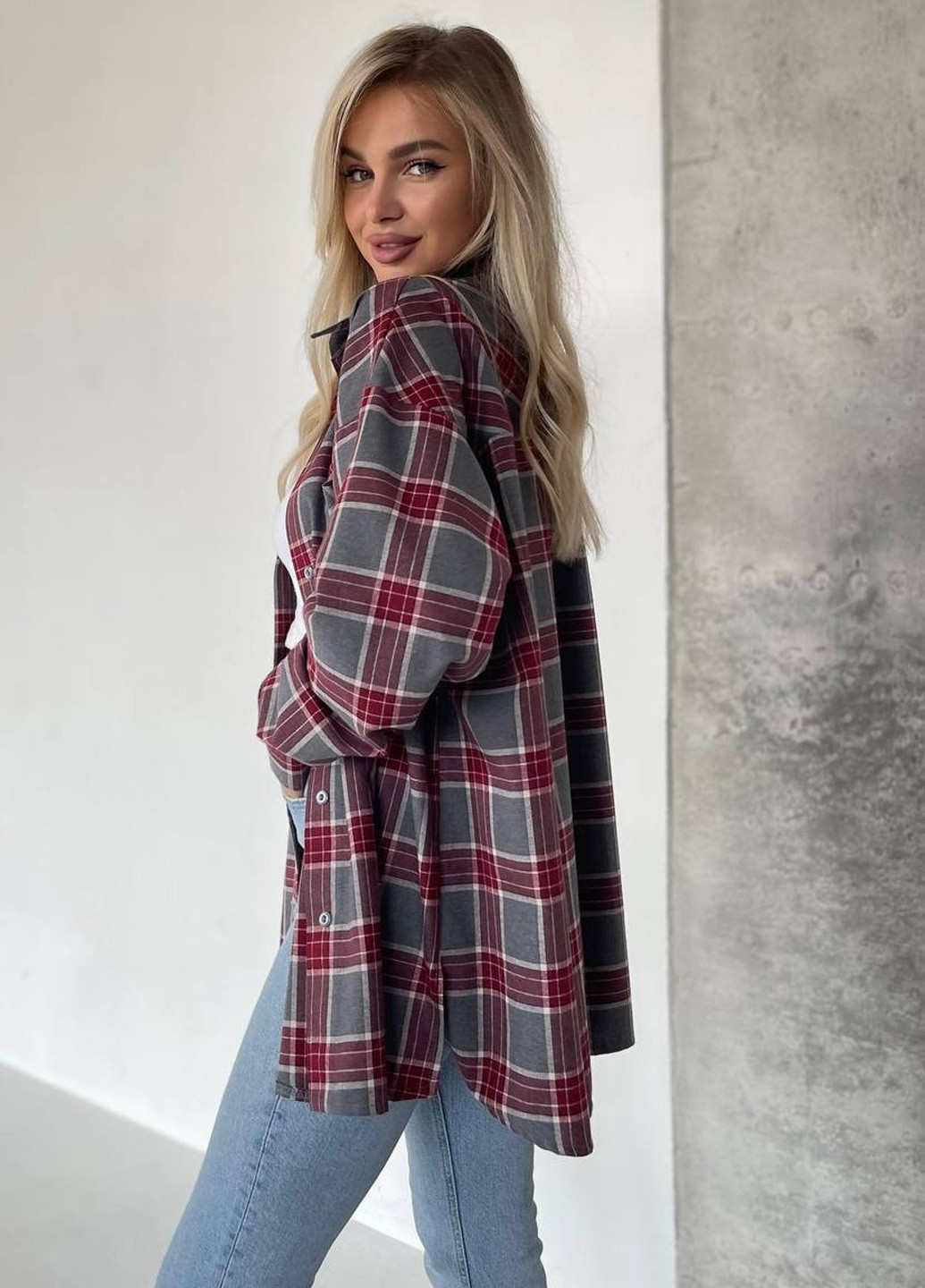 Серая кэжуал рубашка в клетку No Brand