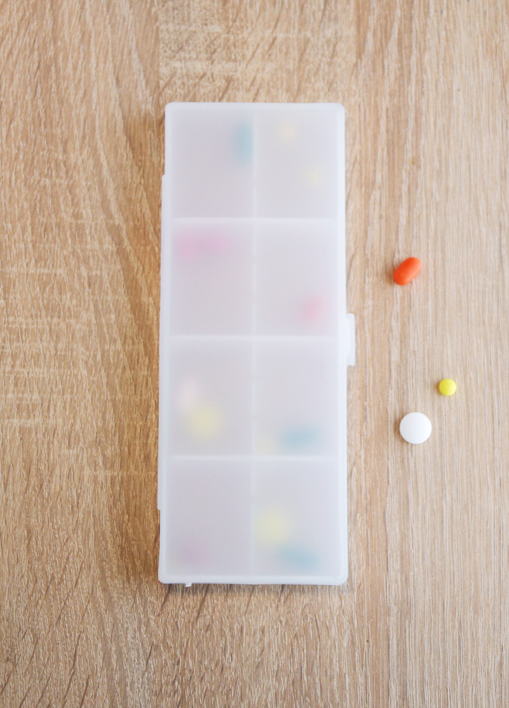 Органайзер для таблеток на 8 відділень, 16,8х6,5х2 см MVM (221879054)