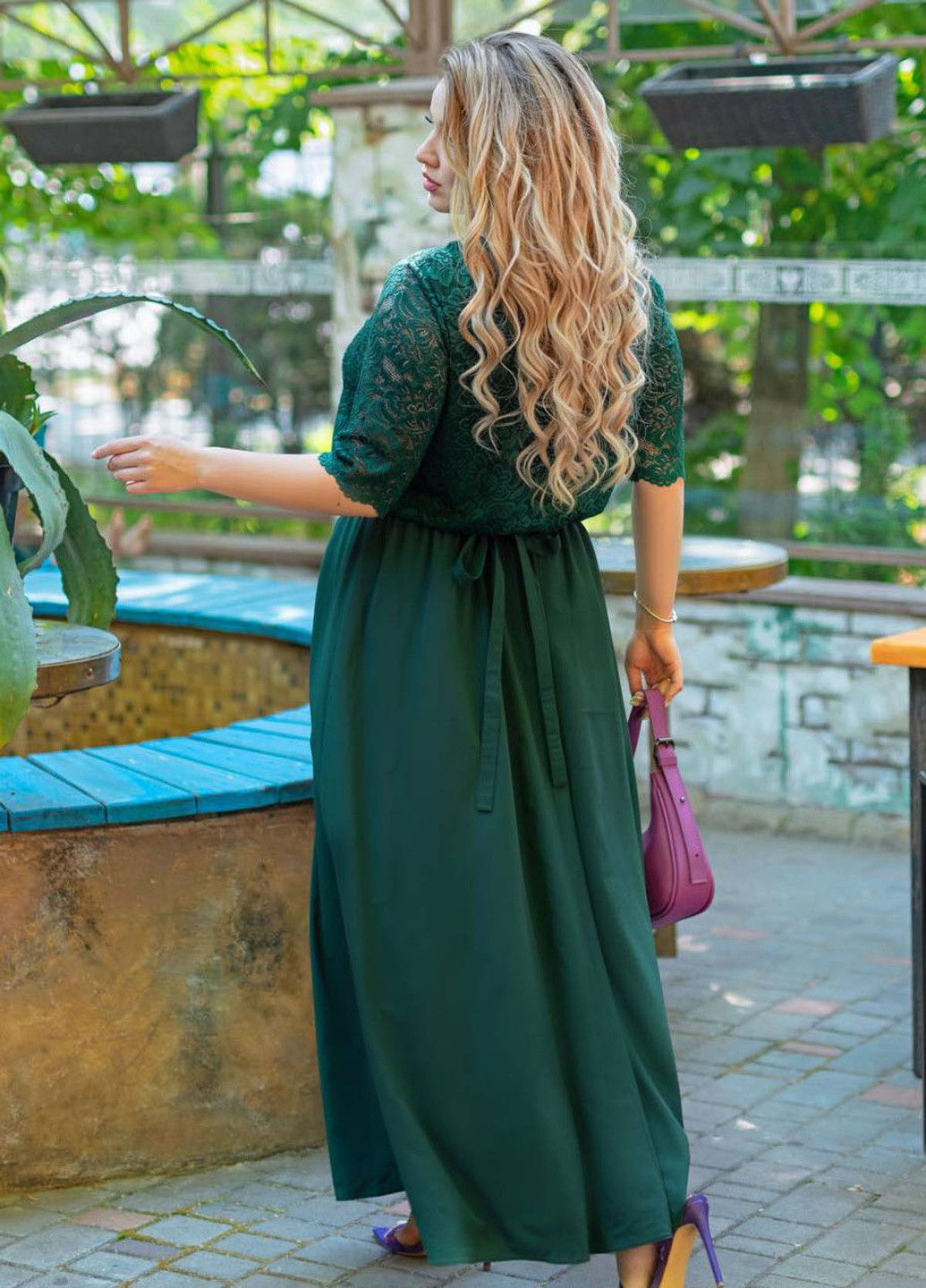Зеленое кэжуал длинное платье дарина зеленое Tatiana однотонное