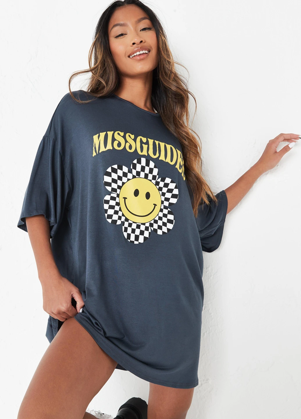 Сіро-синя кежуал сукня сукня-футболка Missguided з написами