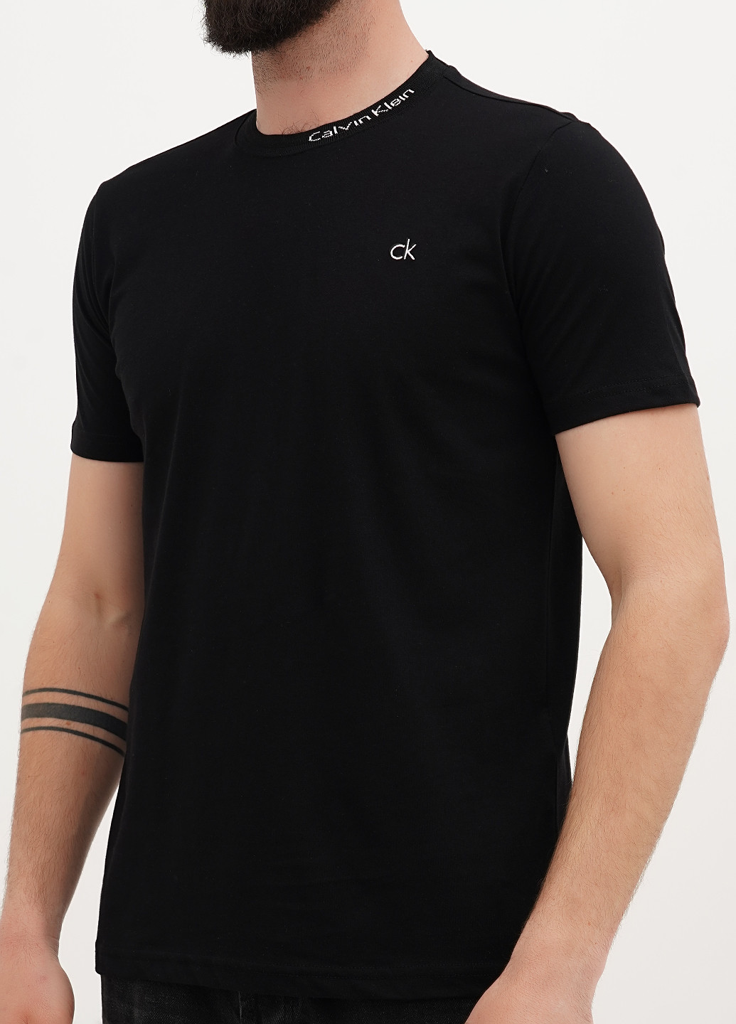 Черная футболка Calvin Klein