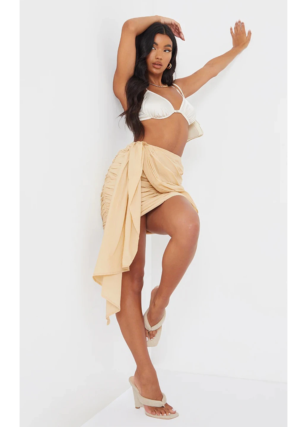 Бежевая кэжуал однотонная юбка PrettyLittleThing