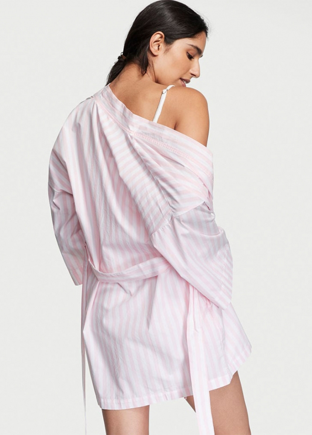 Розовый демисезонный комплект (халат, майка, шорты) Victoria's Secret