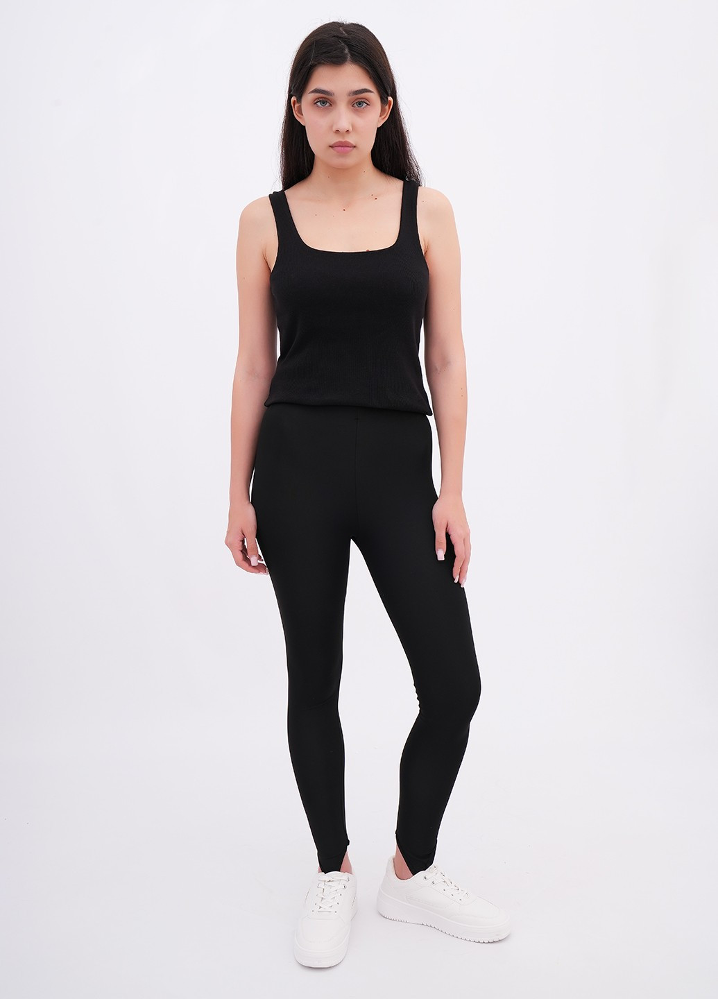 Черные демисезонные леггинсы EQUILIBRI