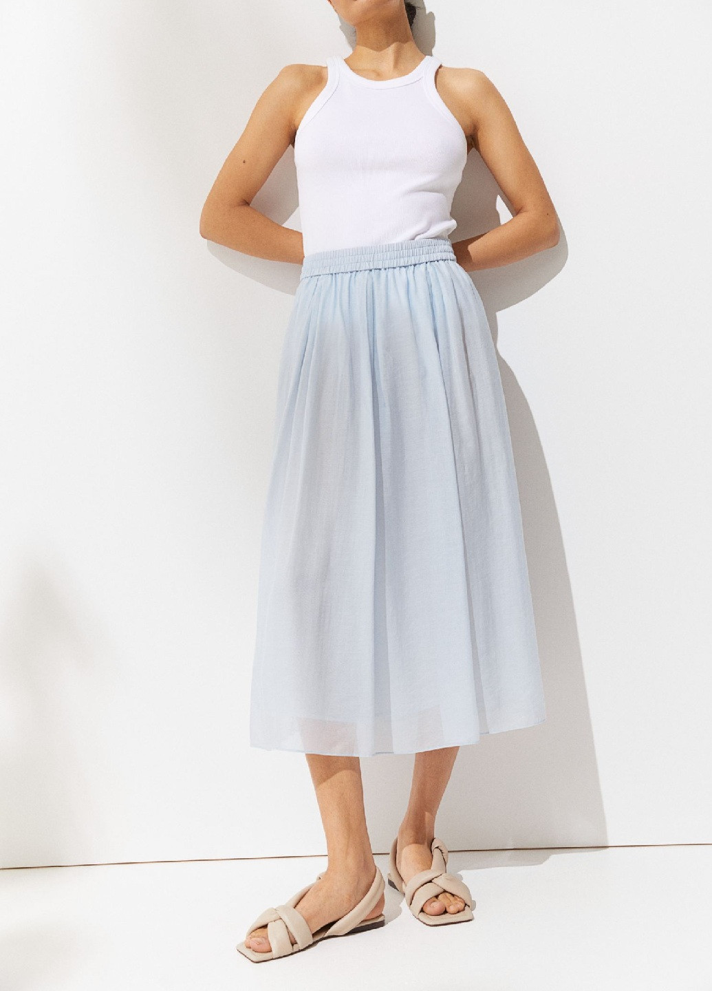 Светло-синяя однотонная юбка H&M