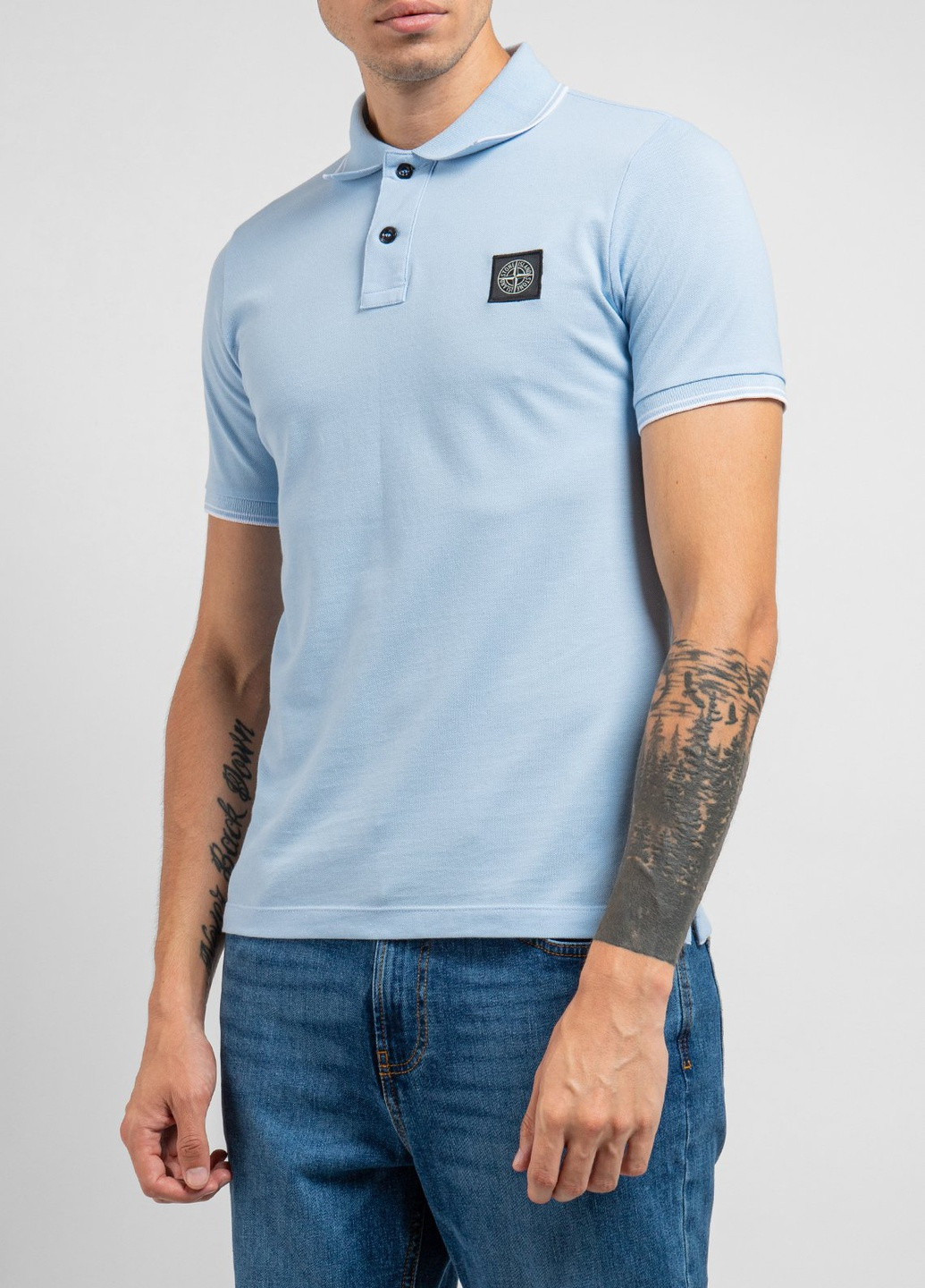Голубая черная футболка-поло с вышитым логотипом Stone Island