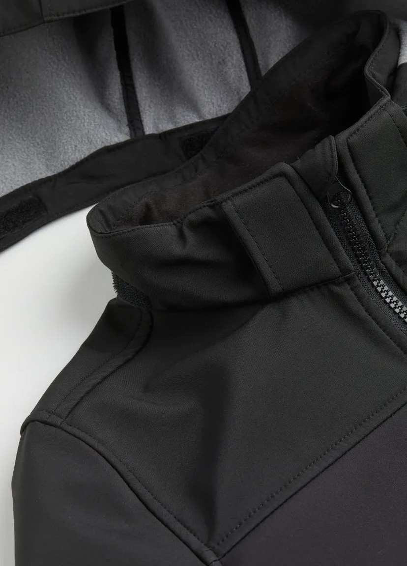 Черная демисезонная куртка для мальчика 8525 146 см черный 62116 H&M