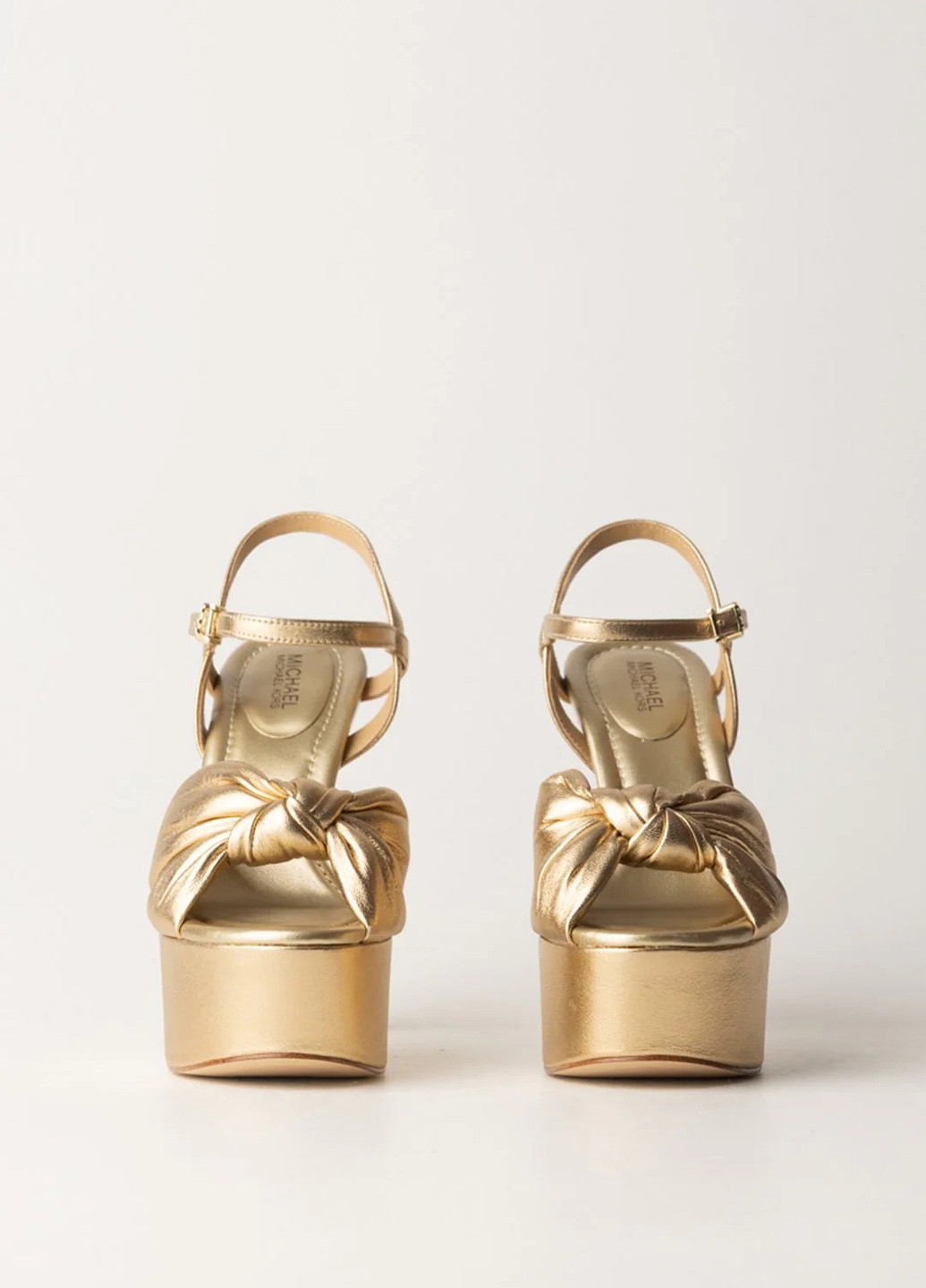 Золотистые босоножки Michael Kors с ремешком