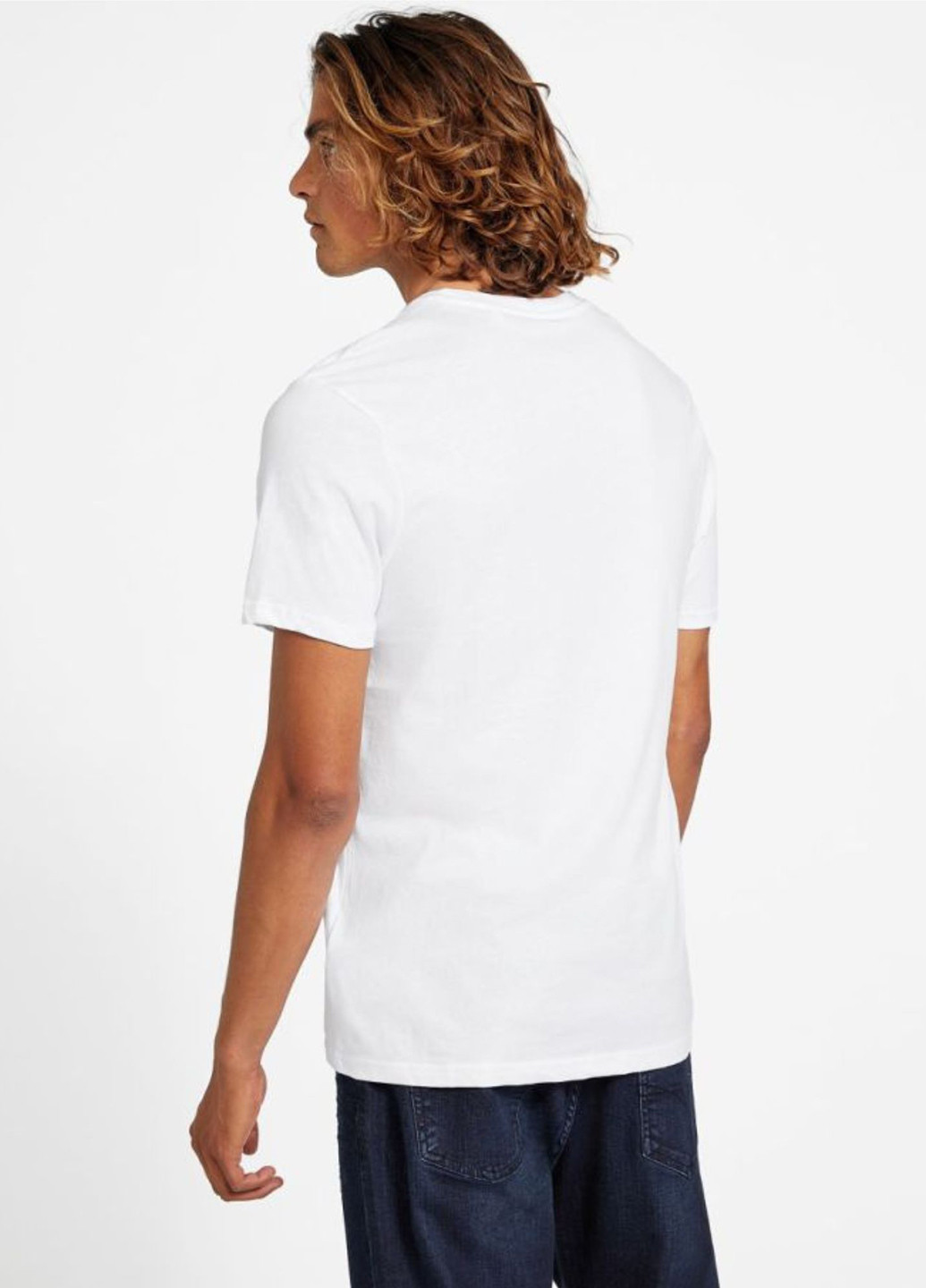 Белая футболка Guess