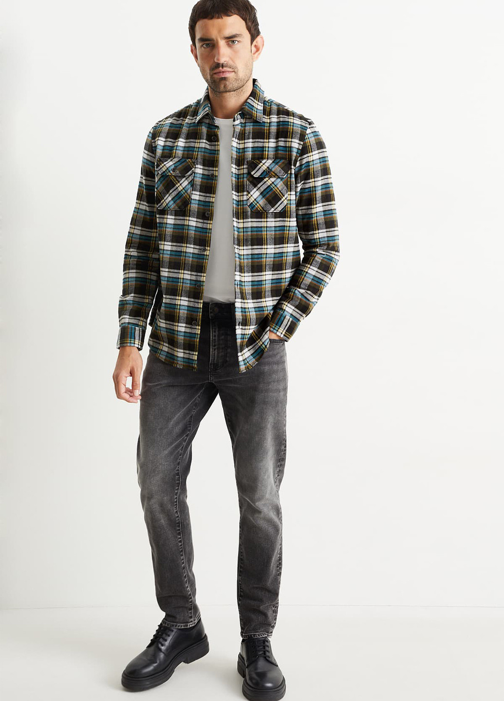 Серая кэжуал рубашка в клетку C&A