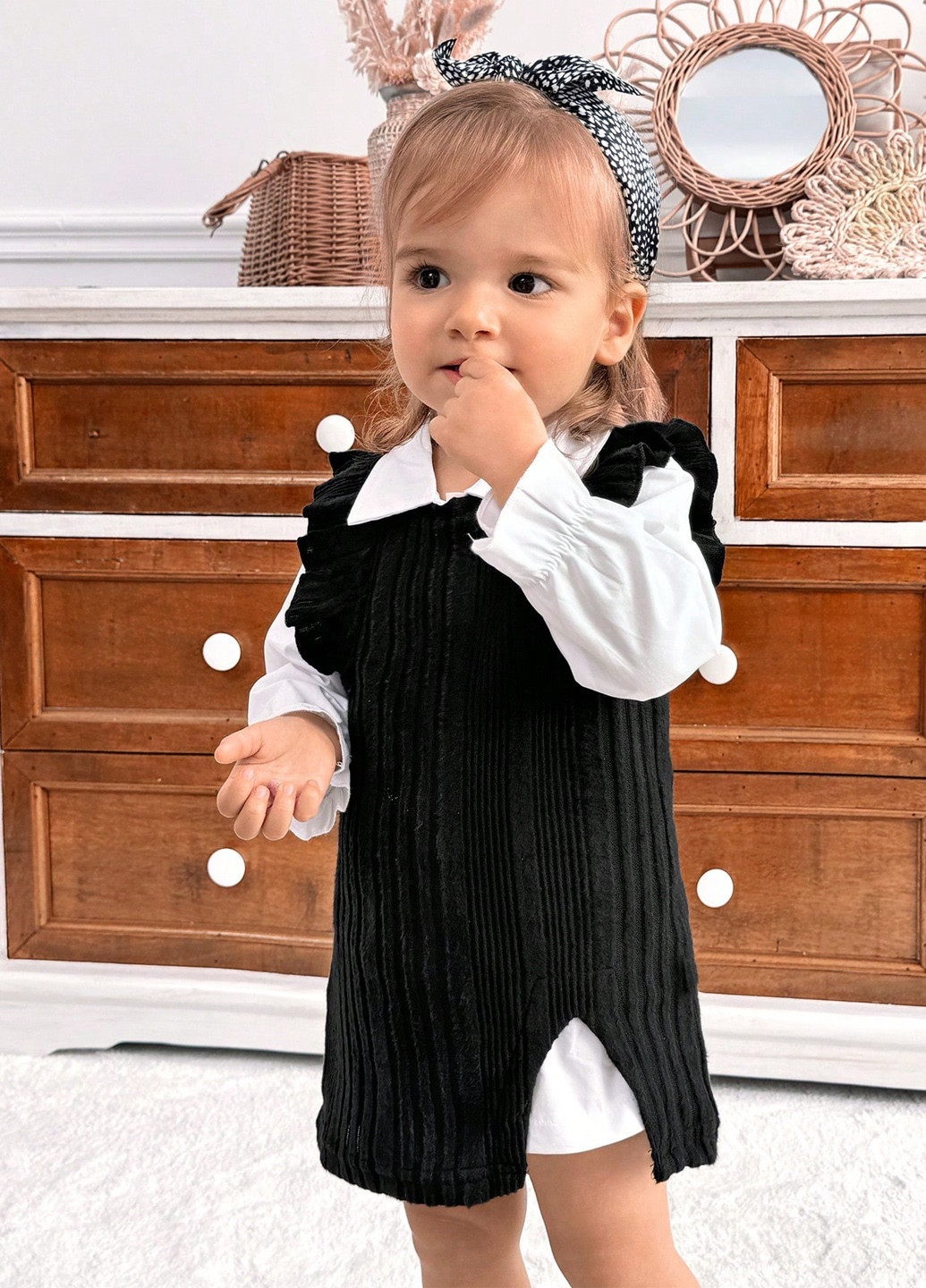 Черно-белый демисезонный костюм (рубашка, платье) с платьем SHEIN