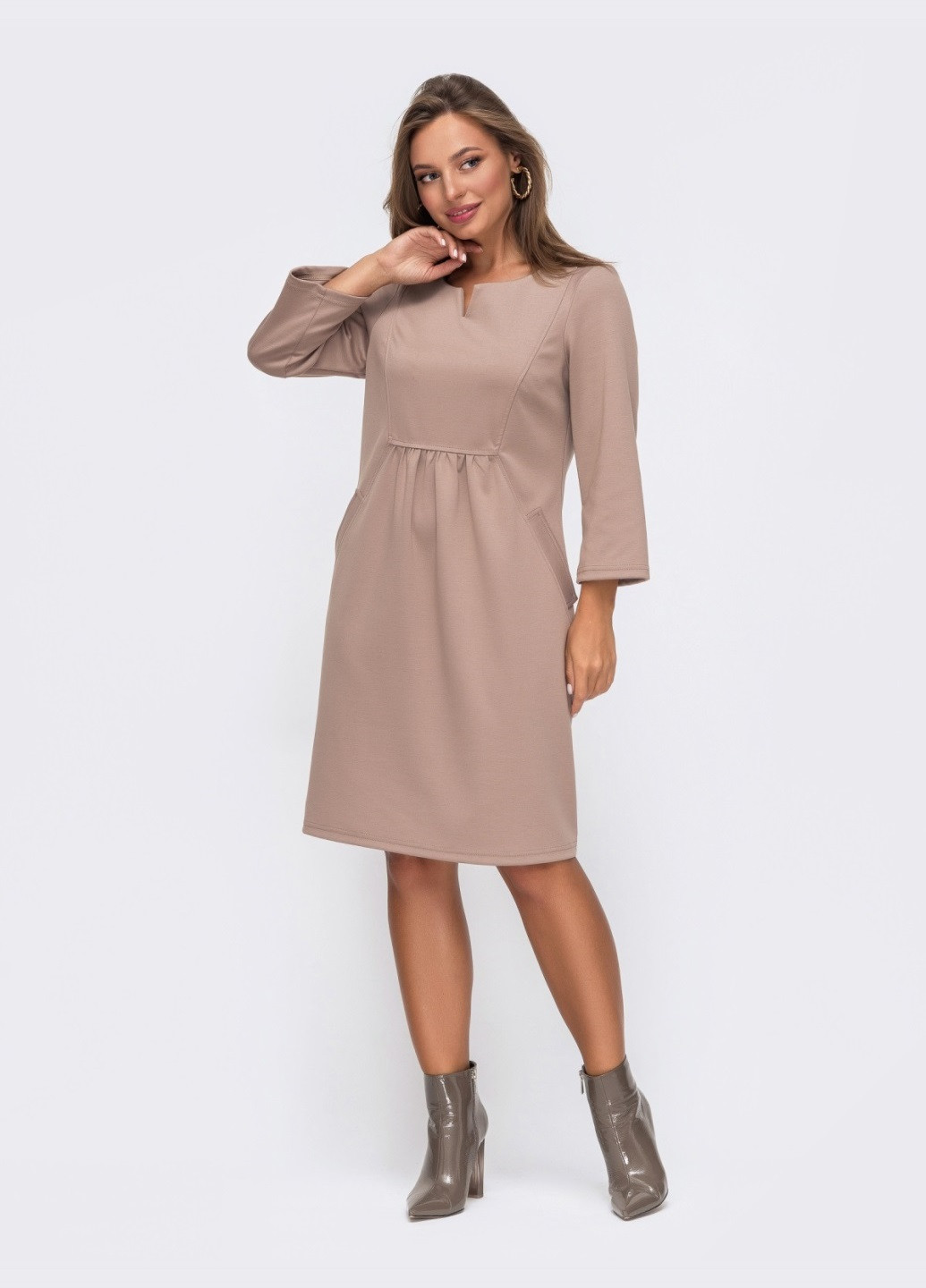 Бежева кежуал бежеве кежуал плаття з модельною кокеткою однотонне Dressa однотонна