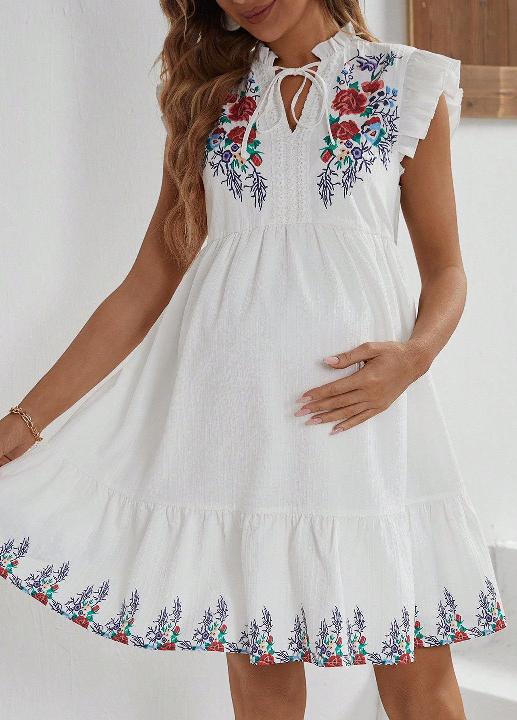 Белое кэжуал платье для беременных SHEIN с цветочным принтом