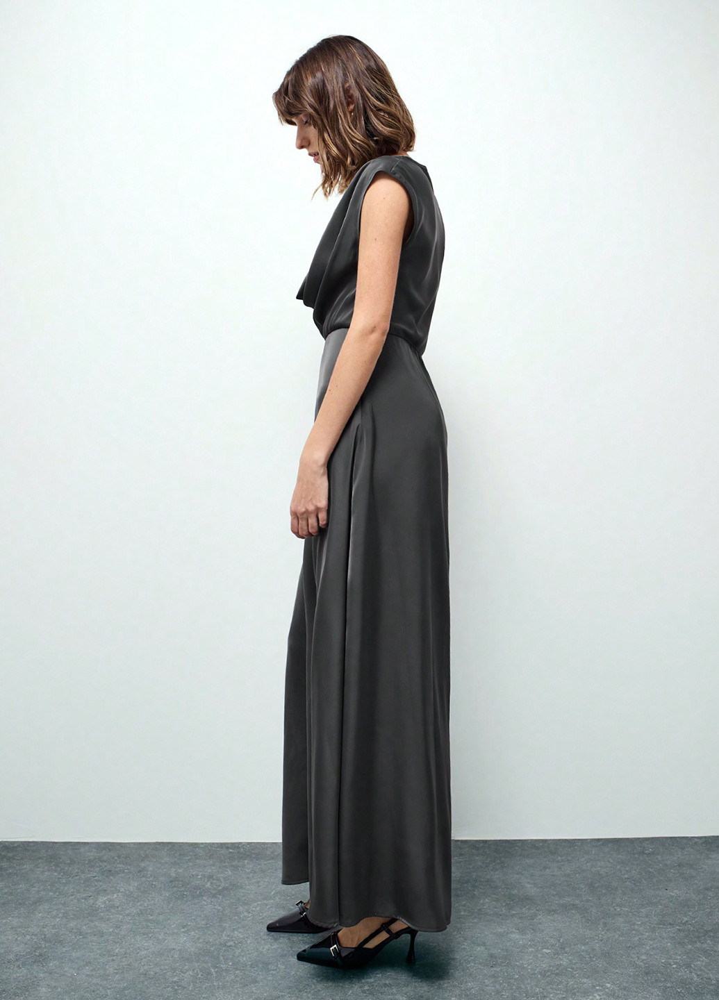 Темно-серое вечернее платье SHEIN однотонное