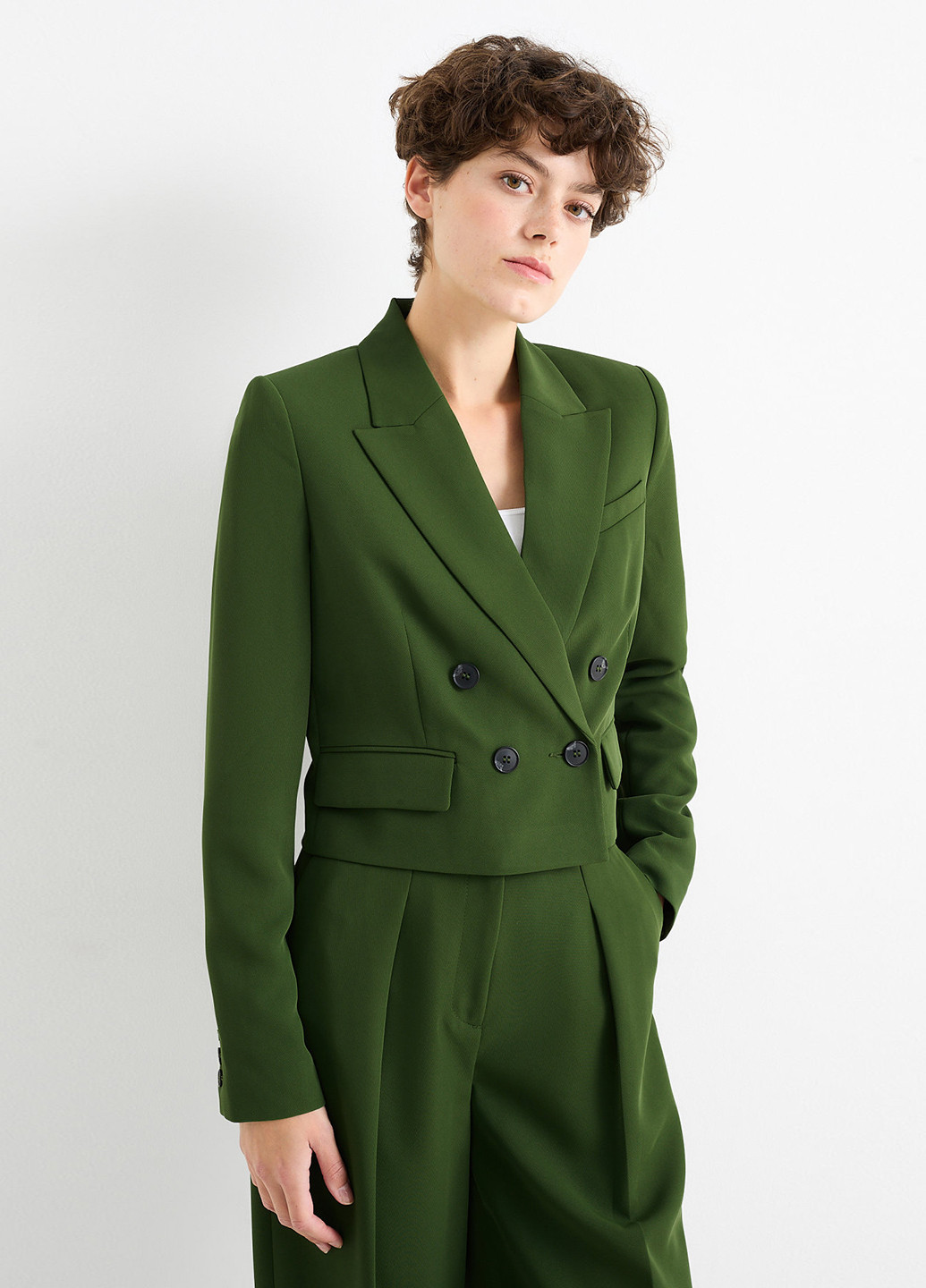 Зеленый женский жакет C&A однотонный - демисезонный