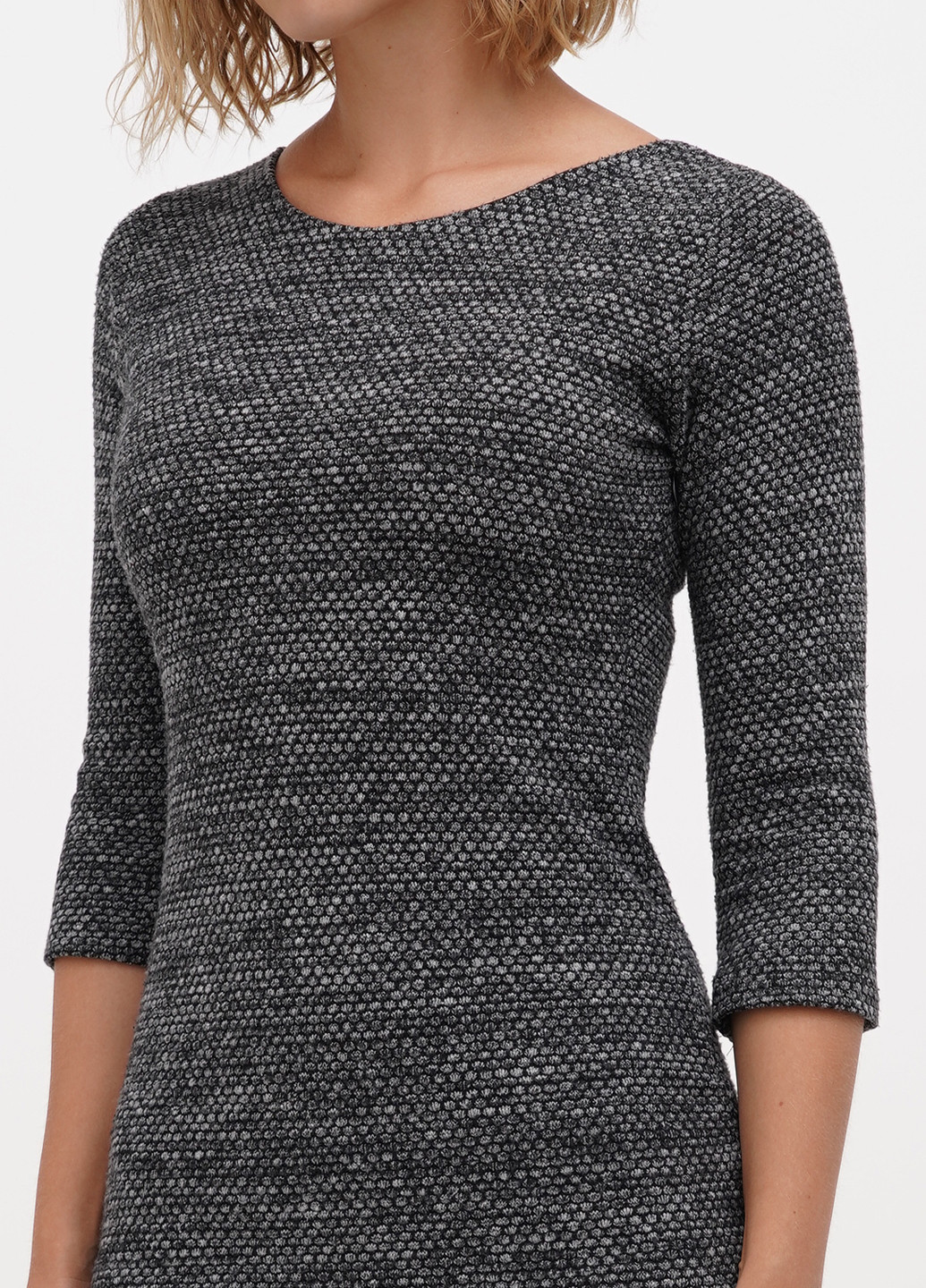 Темно-серое кэжуал платье силуэтная Sassofono с геометрическим узором