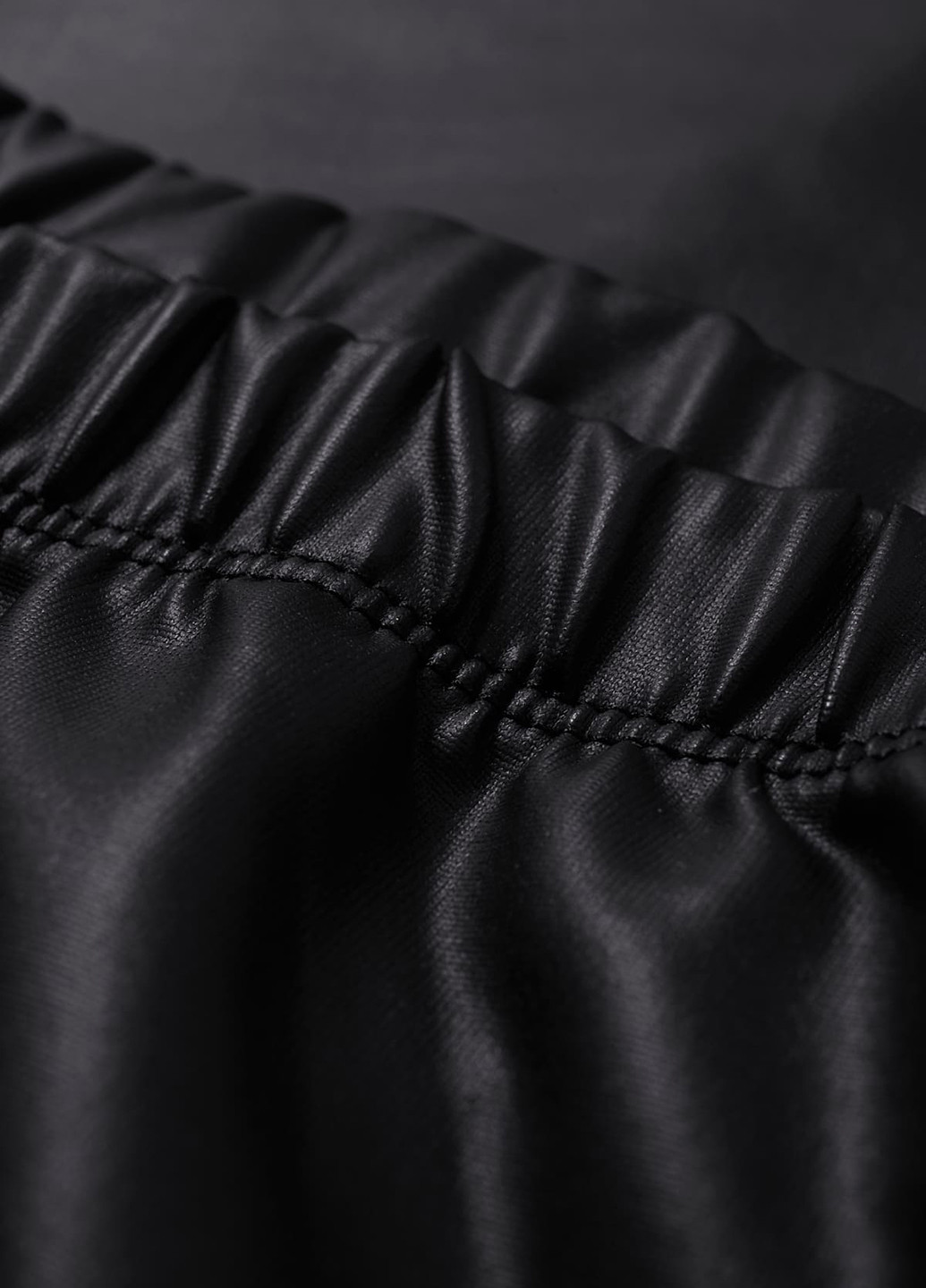 Черные демисезонные леггинсы C&A