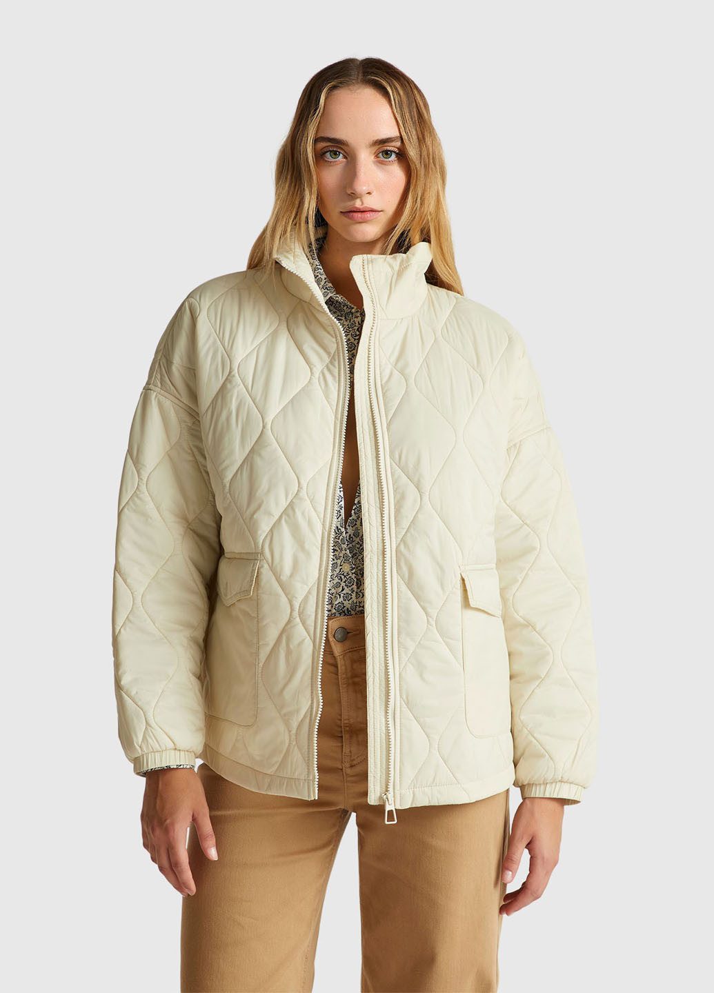 Молочна демісезонна куртка куртка-лайнер United Colors of Benetton