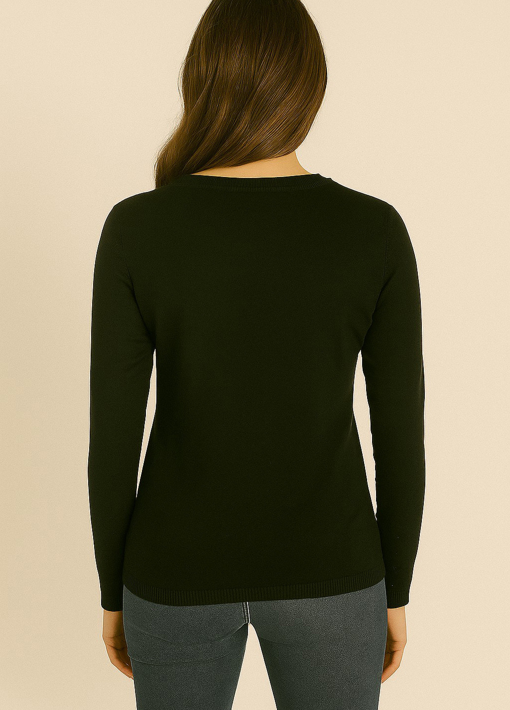 Черный демисезонный пуловер пуловер Sassofono