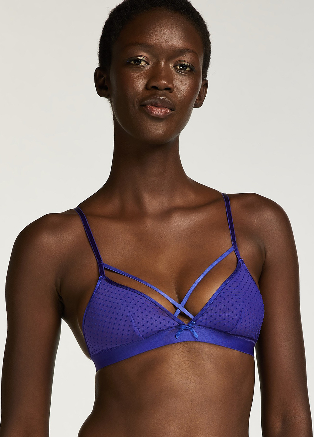 Синій тріенджел бюстгальтер Hunkemoller без кісточок поліамід