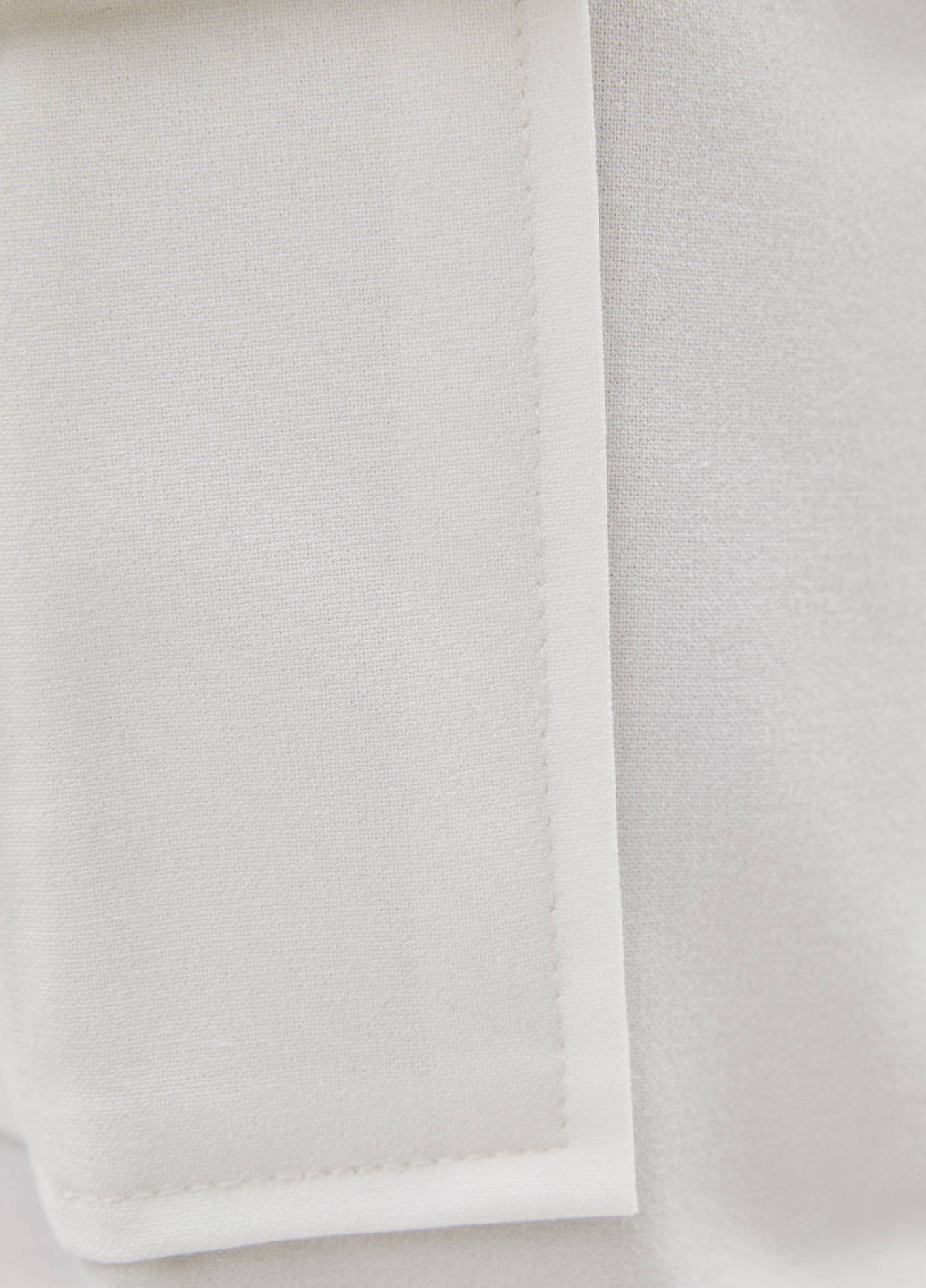 Белые кэжуал летние укороченные, карго брюки Bershka