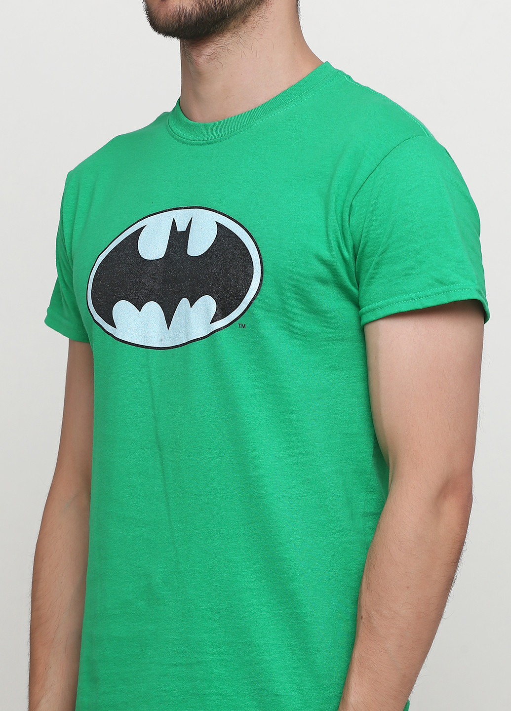Зеленая футболка Gildan