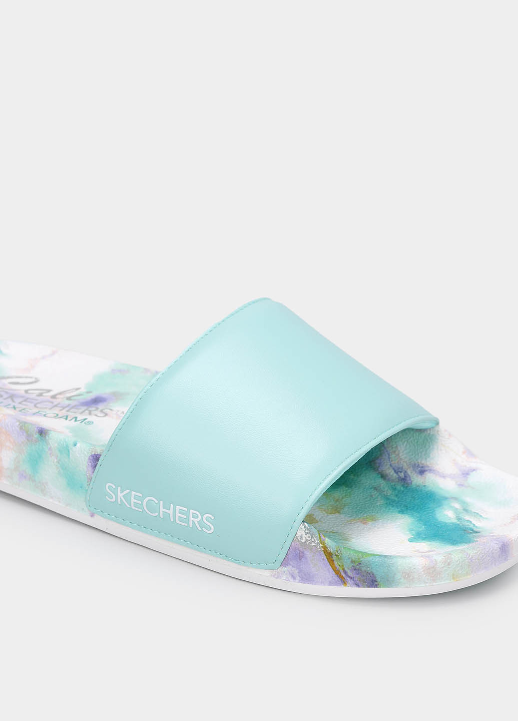 Голубые шлепанцы Skechers с логотипом