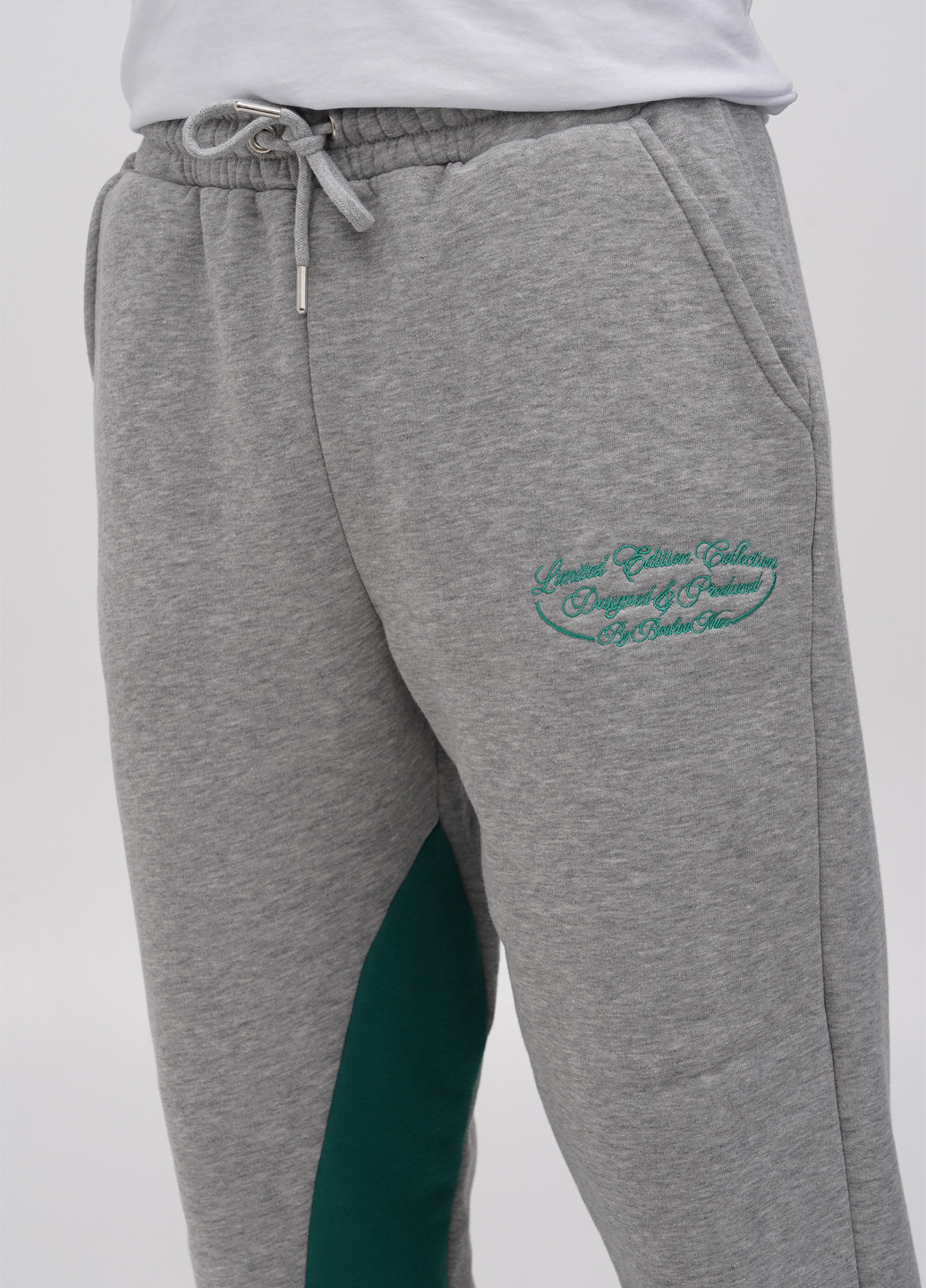 Серые кэжуал, спортивные демисезонные прямые брюки Boohoo